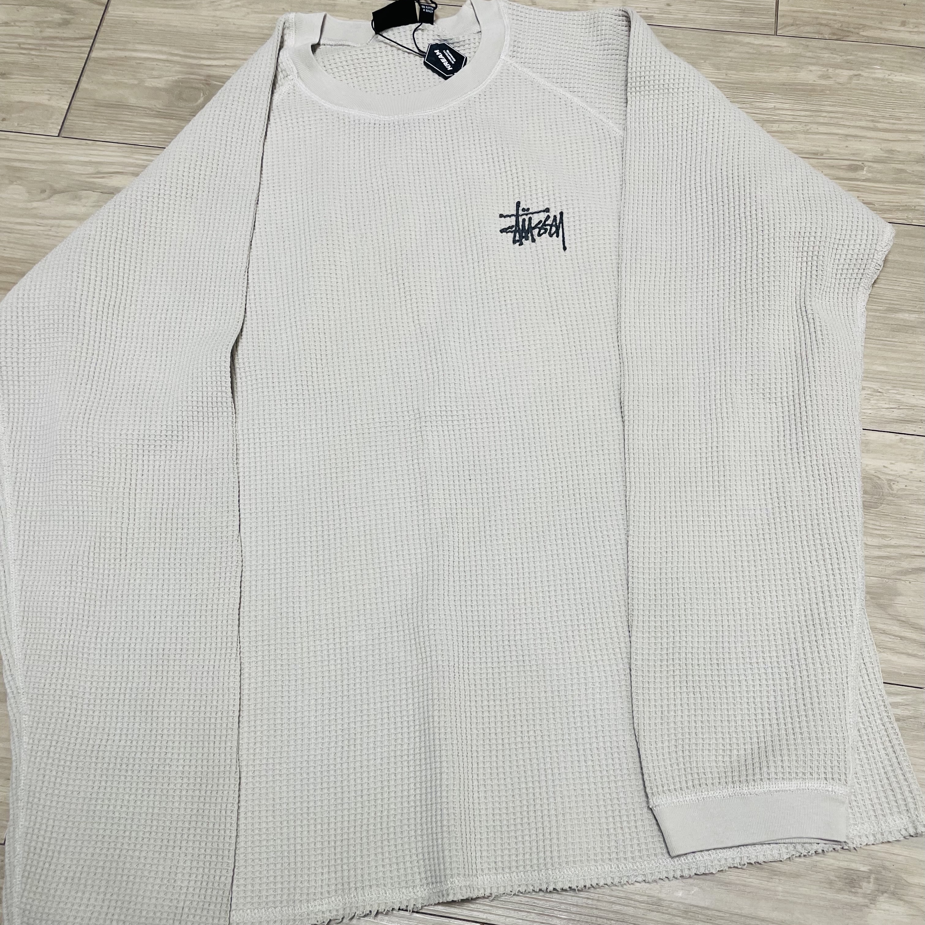 Stussy Raglan Thermal LS Crew Bone 착용 스타일 - 3
