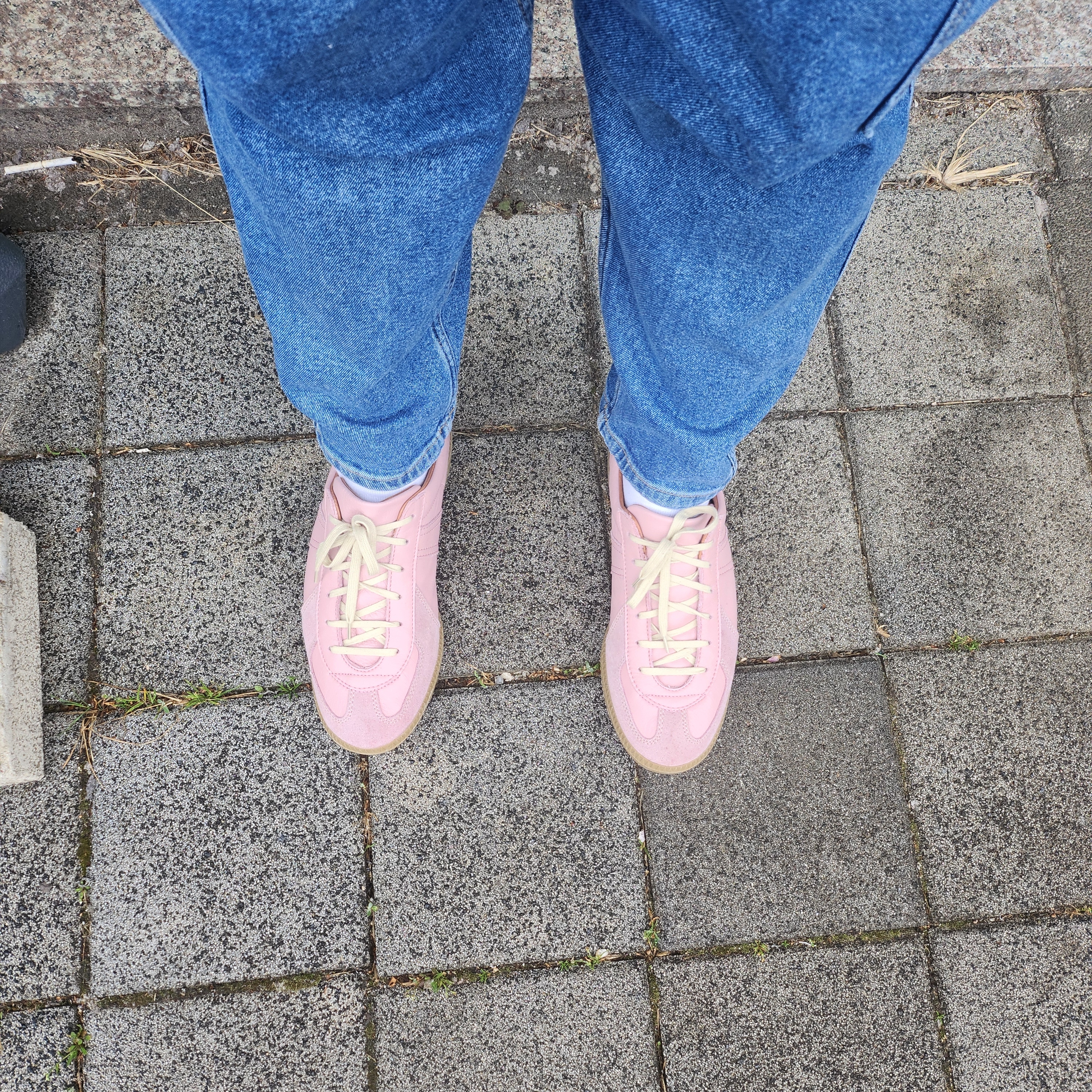 Reproduction of Found German Military Trainer 1700L Light Pink 착용 스타일