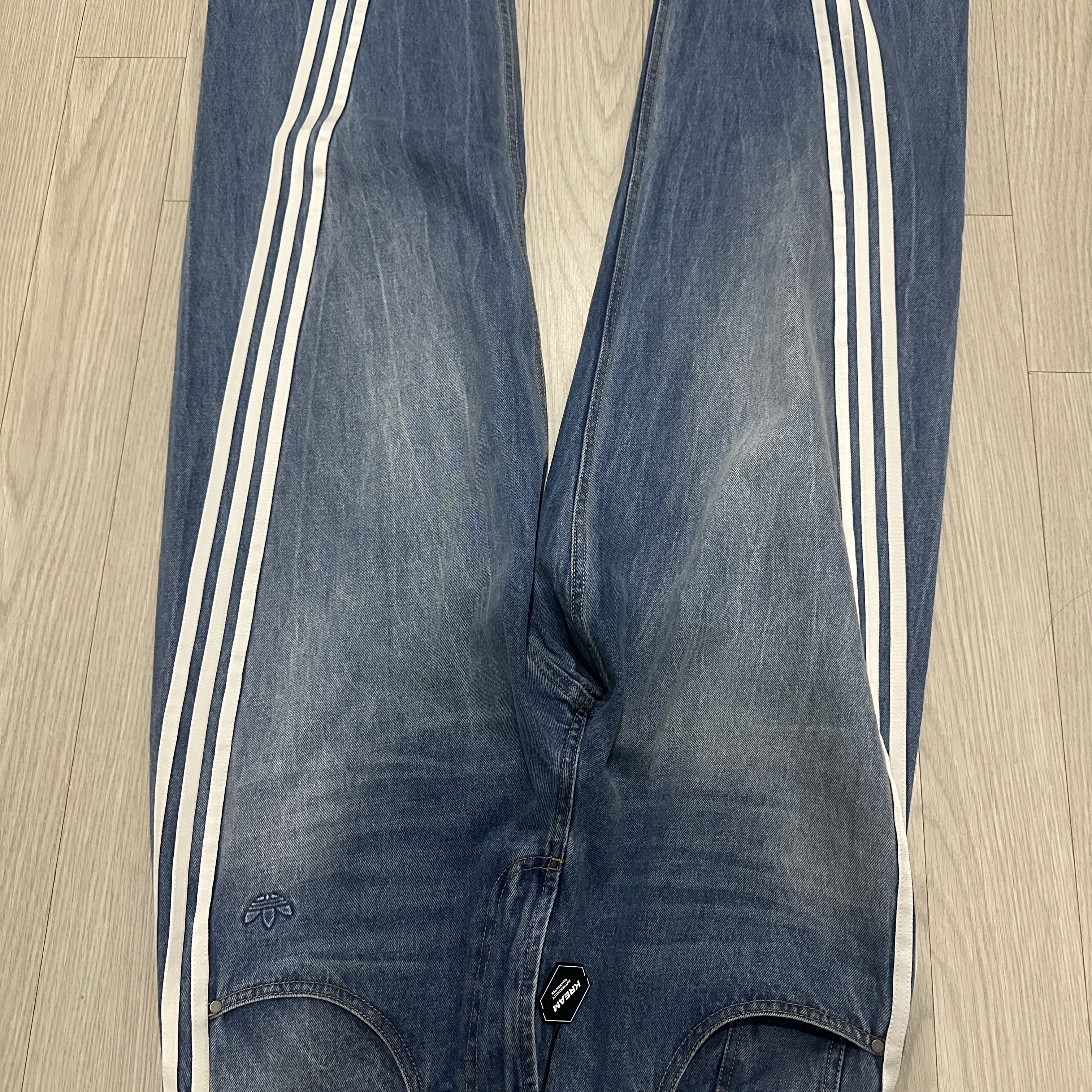 Adidas Adilenium Season 3 Loose Fit Denim Pants Indigo Denim - KR Sizing 착용 스타일
