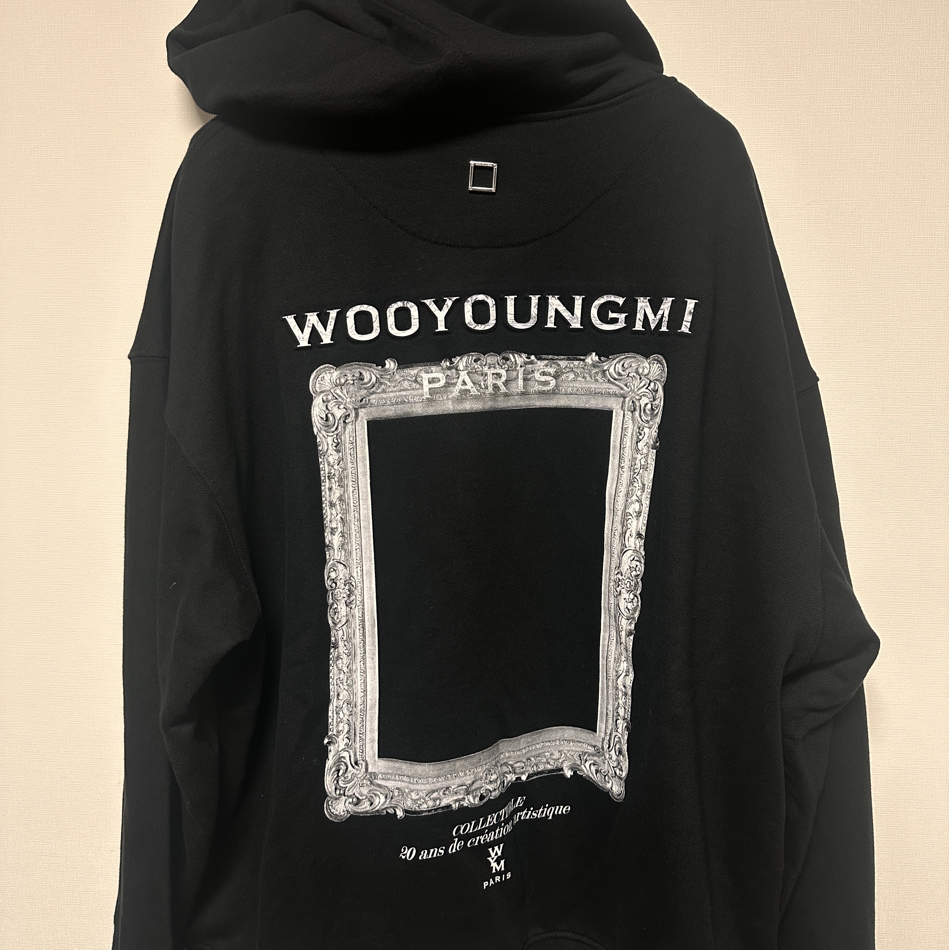 Wooyoungmi Palm Hooded T-Shirt Black - 25SS, Wooyoungmi Flower Back Logo Hooded T-Shirt White - 23FW 착용 스타일 - 8