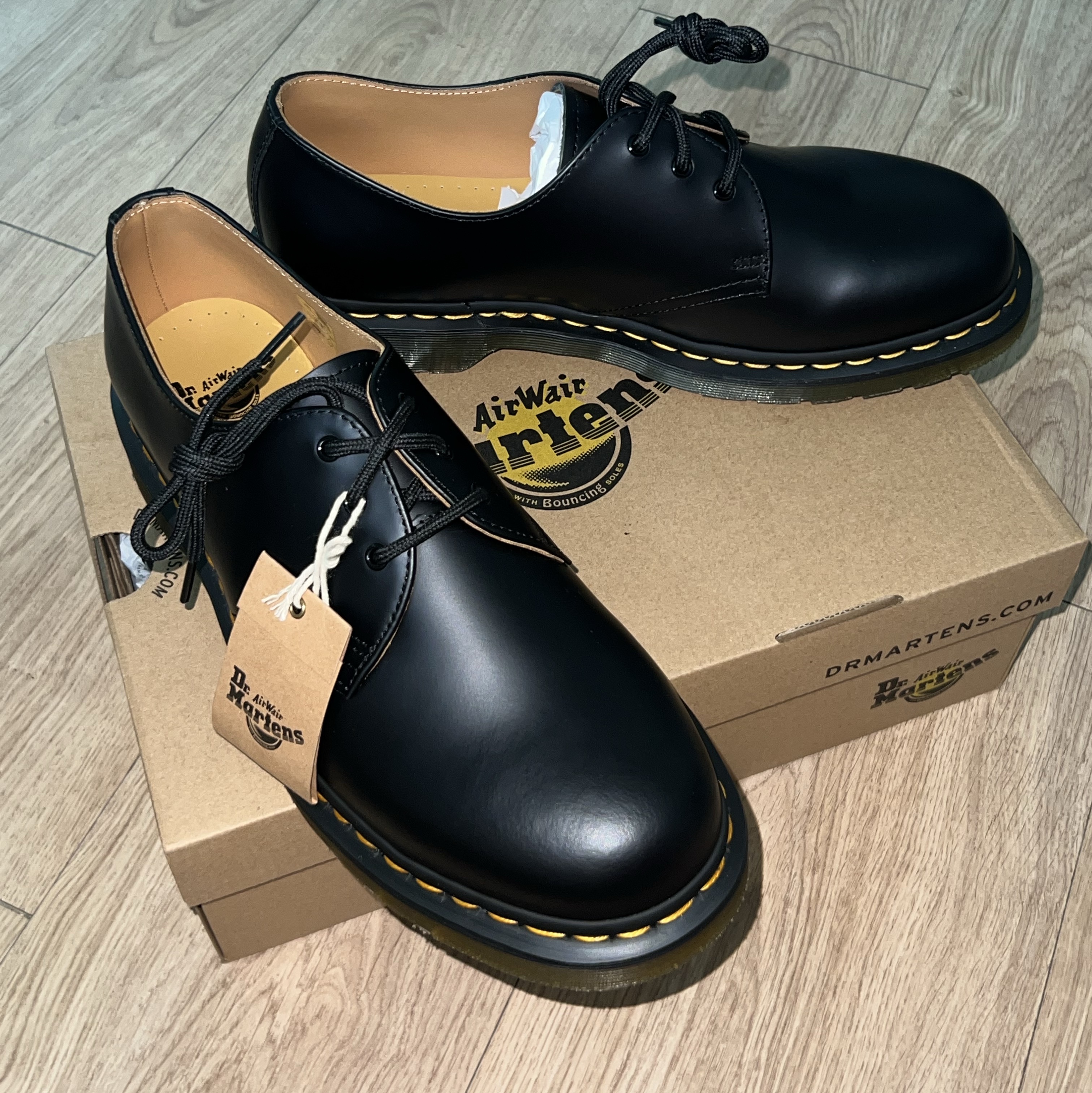 Dr. Martens 1461 Smooth Black 착용 스타일