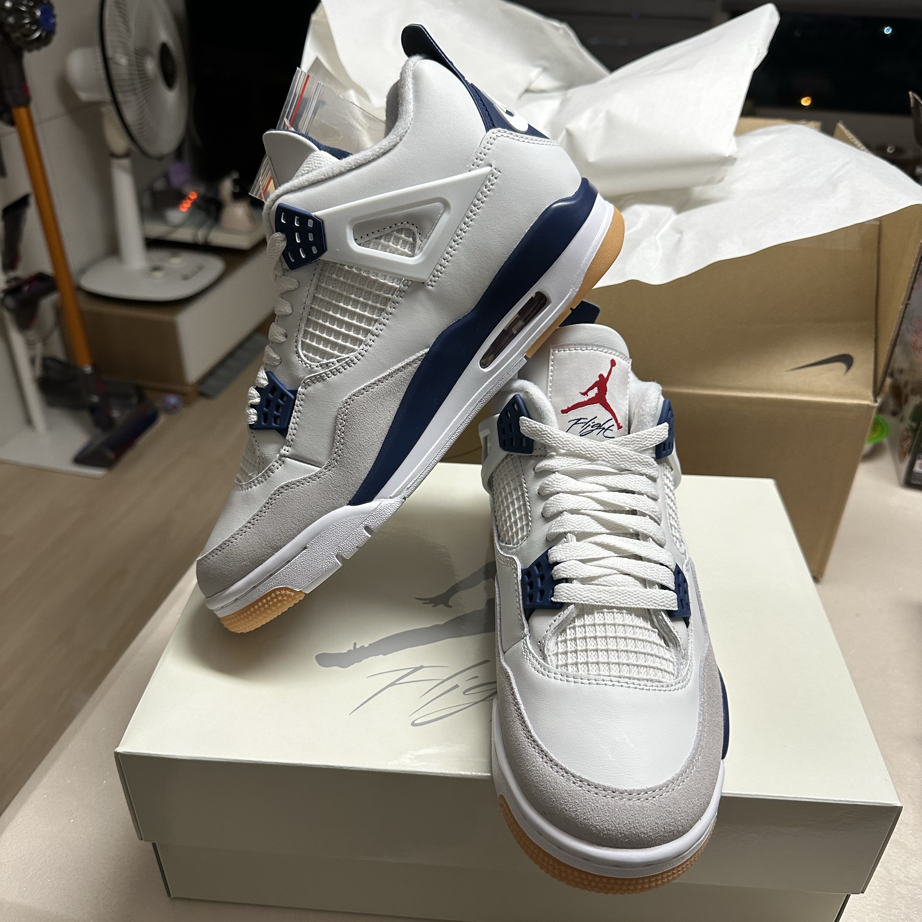 Jordan 4 x Nike SB Retro SP Navy 착용 스타일 - 8