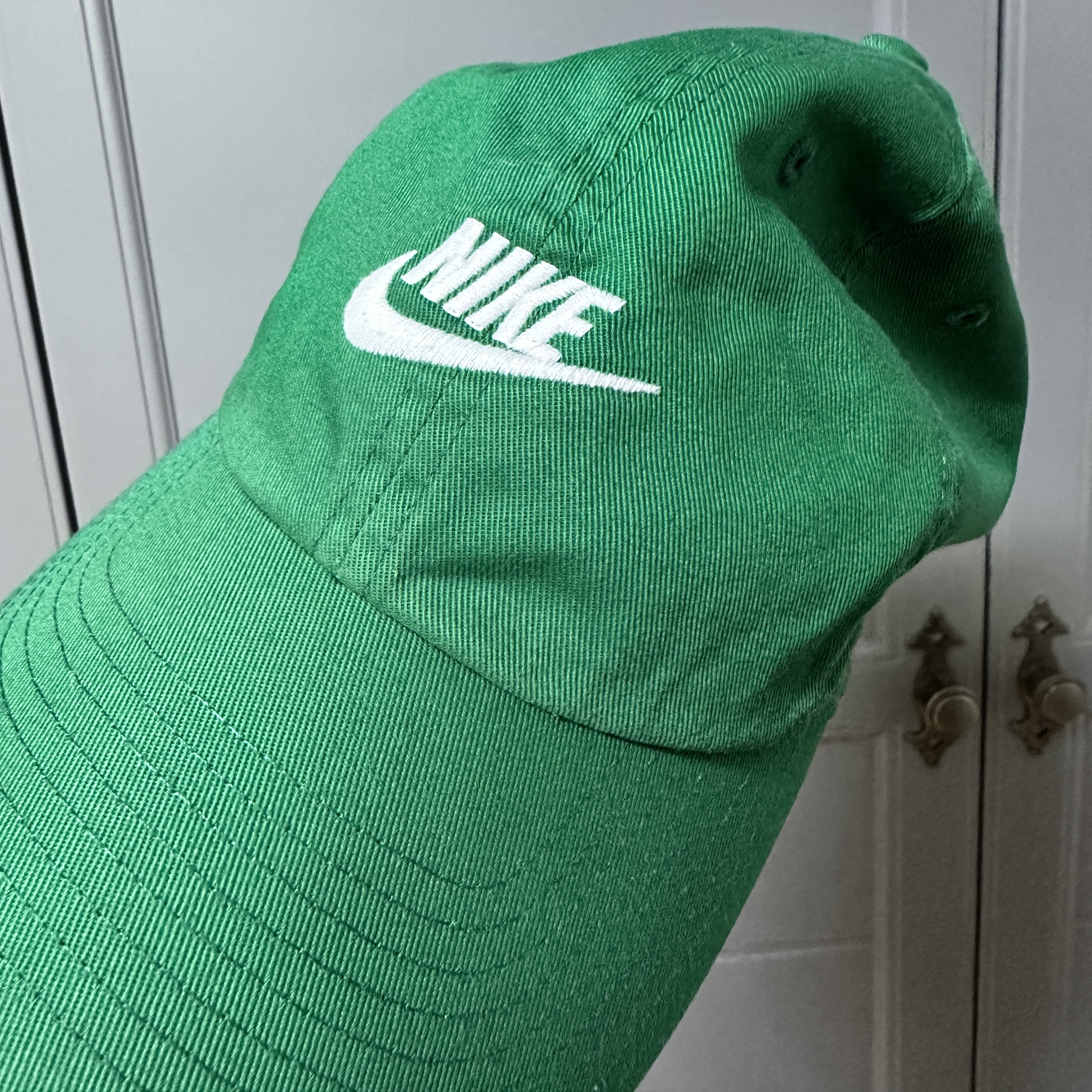 Nike Club Unstructured Futura Washed Cap Malachite 착용 스타일