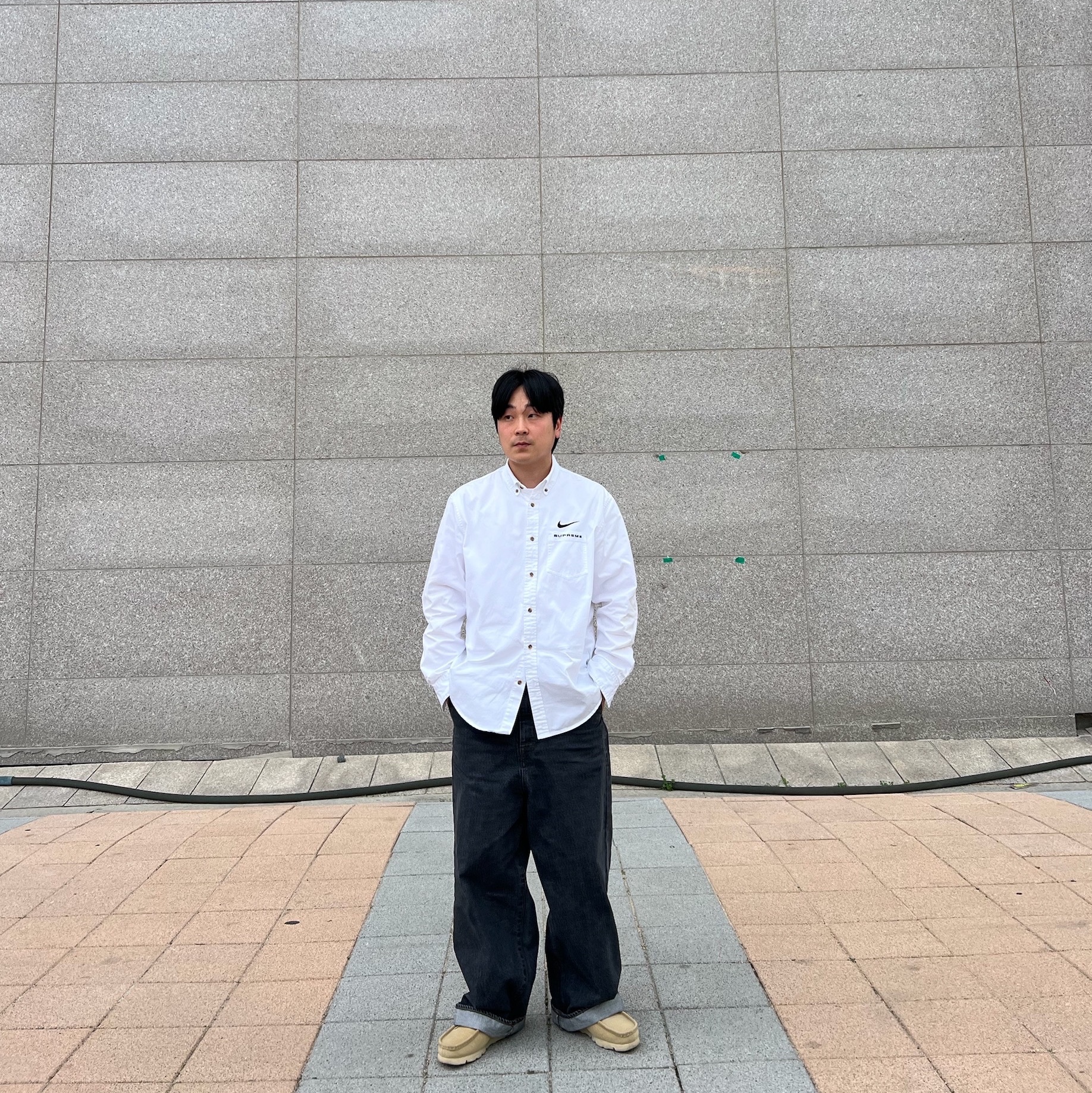 Supreme x Nike Cotton Twill Shirt White - 21SS, Kapital 14Oz Denim Port Baggy Pants Black Kinari 착용 스타일 - 1
