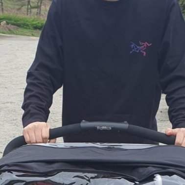 Arc'teryx Kragg Cotton Heatmap LS T-Shirt Black 착용 스타일