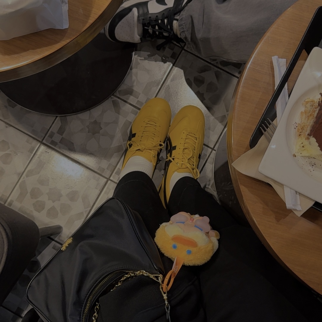 Onitsuka Tiger Mexico 66 SD Yellow Black 착용 스타일 - 3