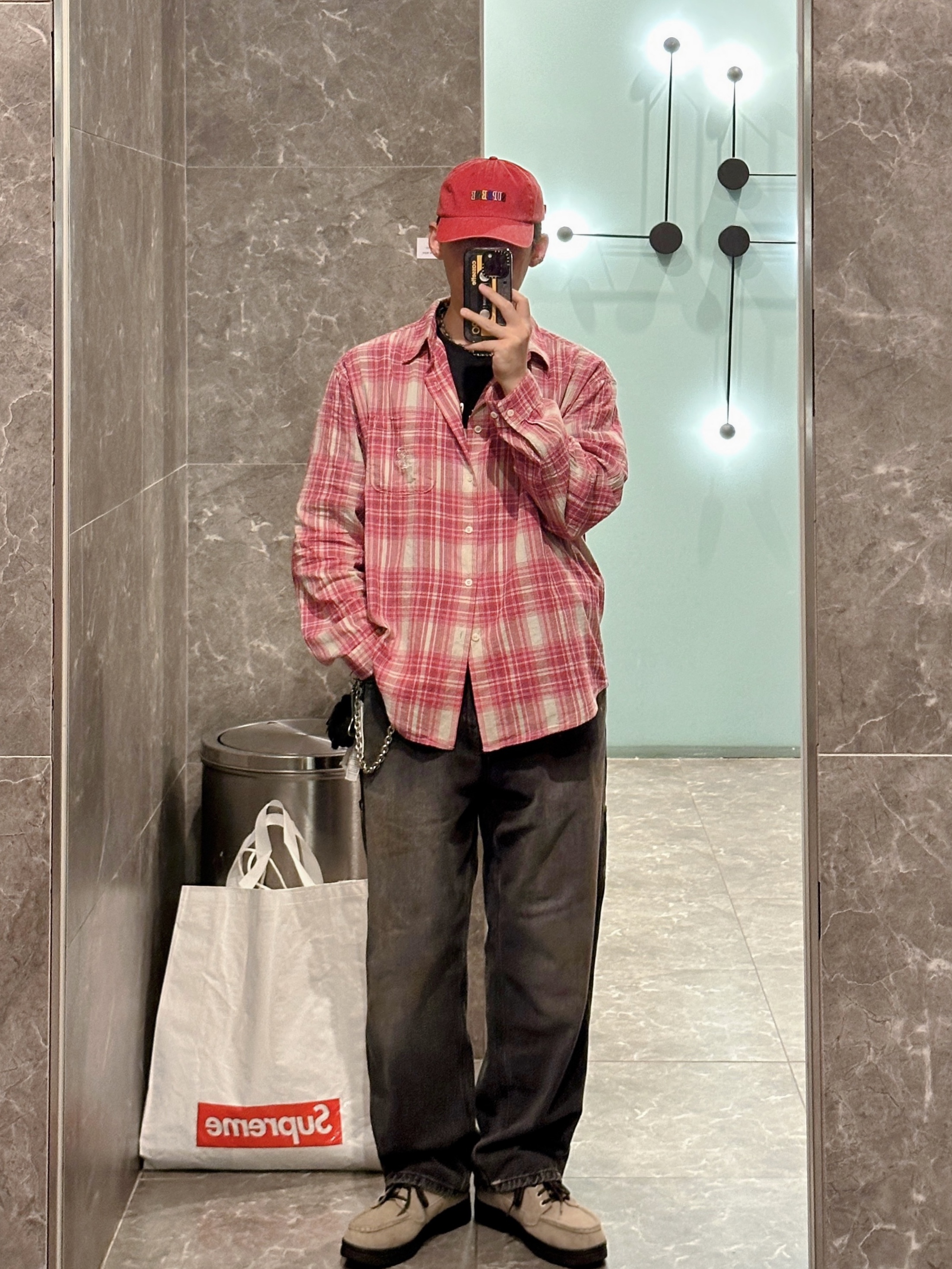 Supreme Pigment Dye 6-Panel Red - 25SS 착용 스타일