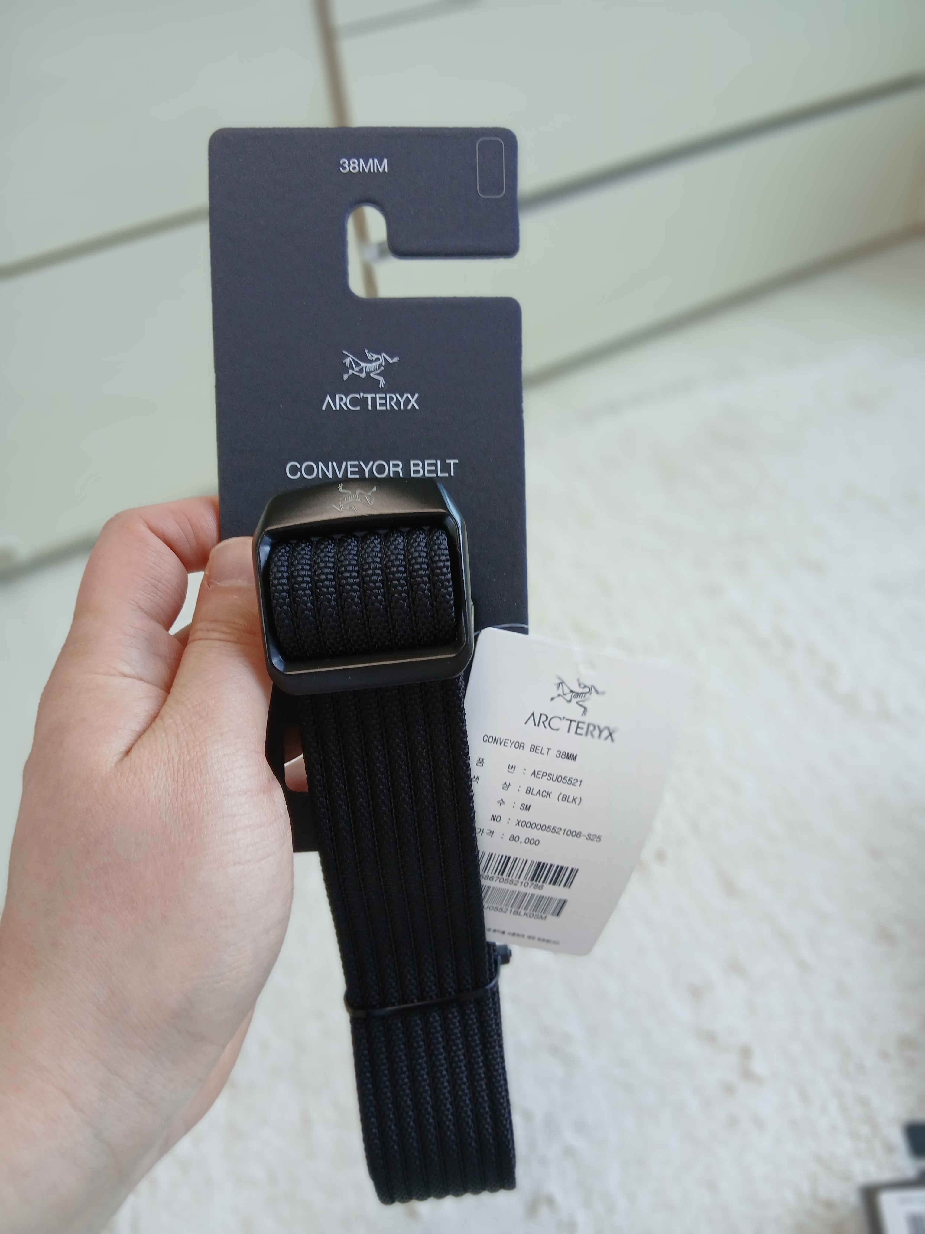 아크테릭스 컨베이어 벨트 38mm 블랙, [SS25] 모이프 와이드 6P 벨티드 데님 팬츠 블리치드 인디고 착용 스타일 - 1