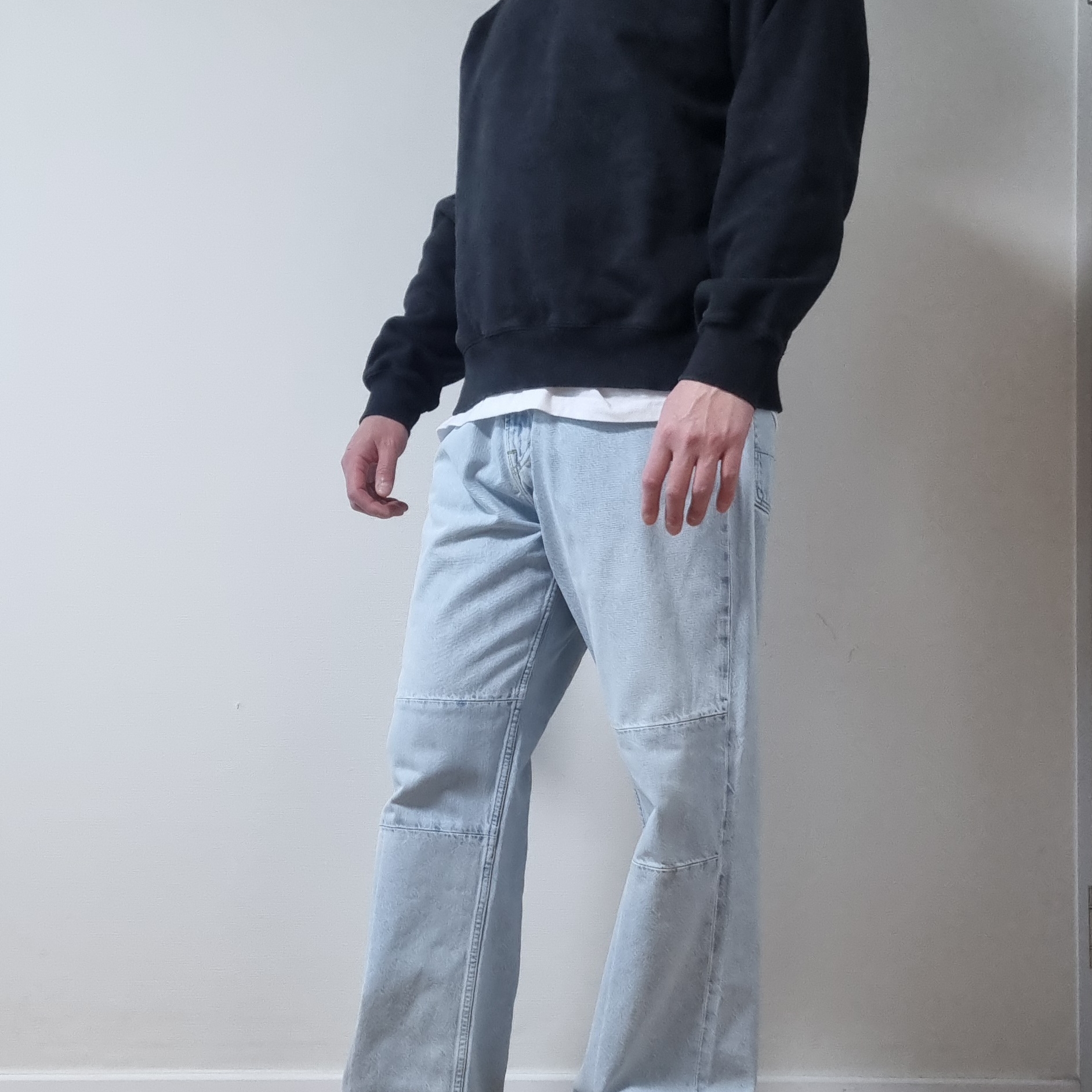 Our Legacy Extended Third Cut Superlight Wash, Deus Ex Machina Seoul Address Crew Black 착용 스타일 - 2