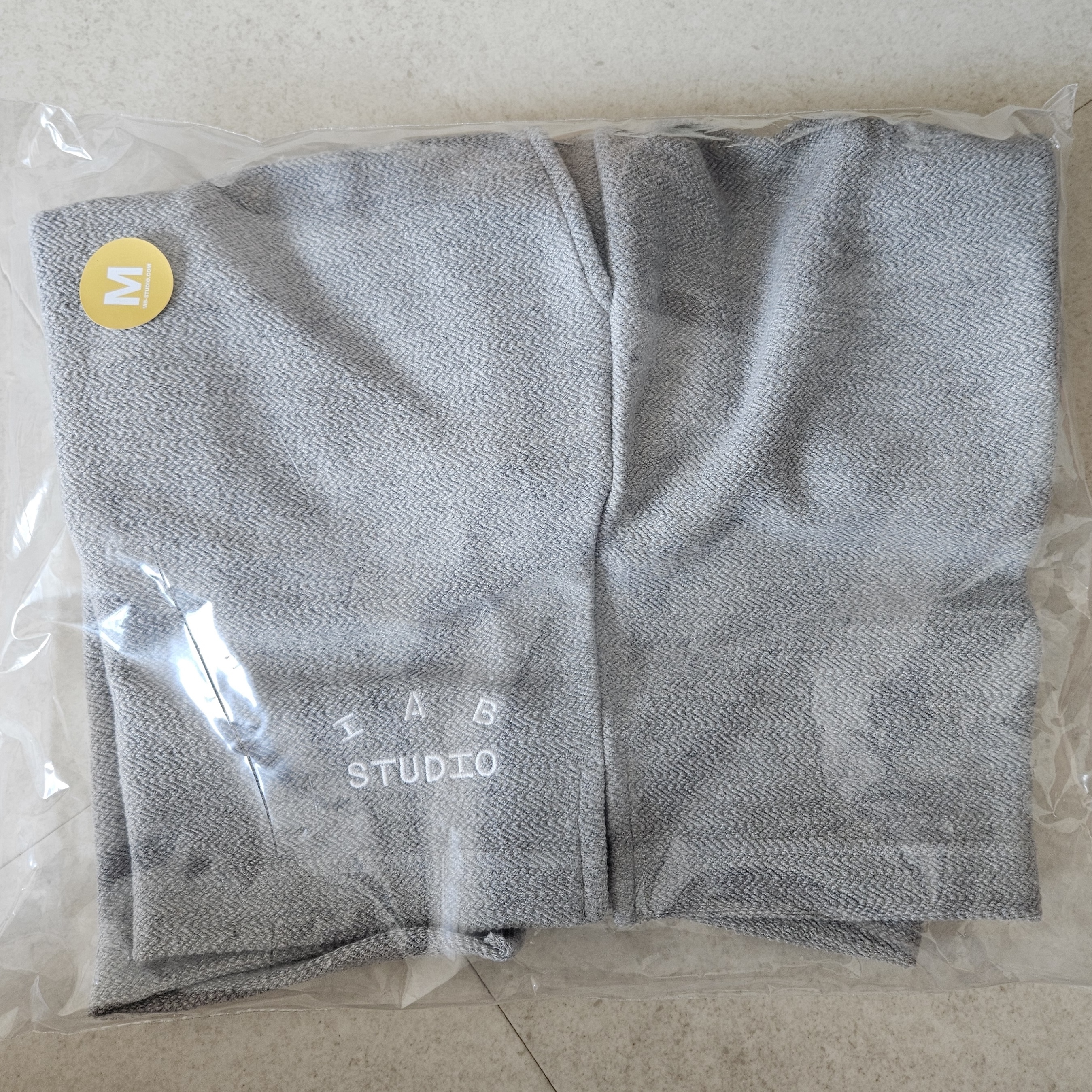 IAB Studio Herringbone Shorts Gray White 착용 스타일