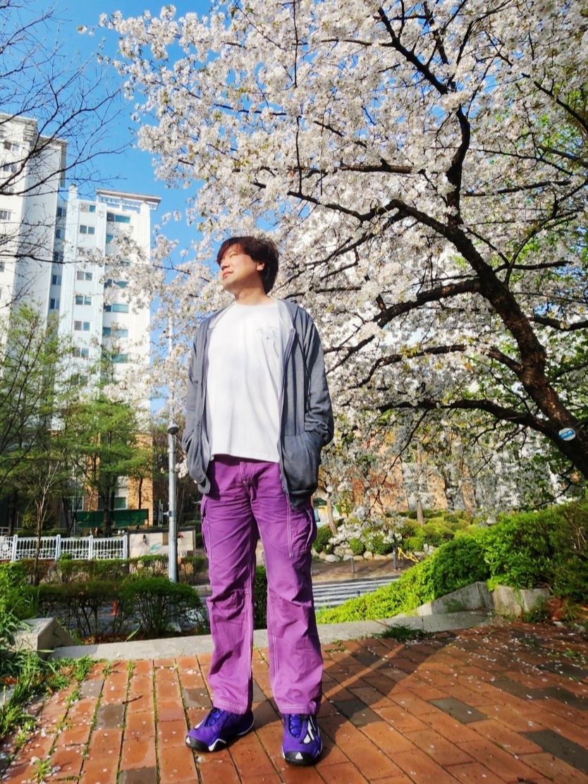 Adidas Crazy 97 EQT 1997 Slam Dunk Contest, Nike ACG Ralph Steadman Long Sleeve T-Shirt Summit White - Asia 착용 스타일
