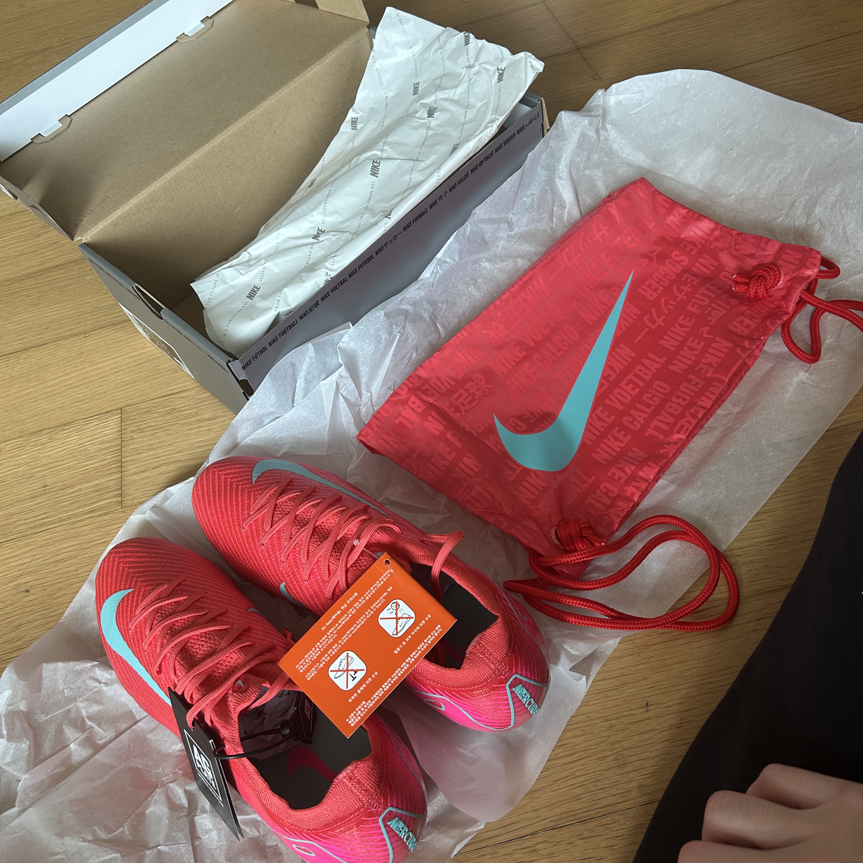 Nike Zoom Mercurial Vapor 16 Elite AG Pro Ember Glow Aurora Green 착용 스타일 - 1