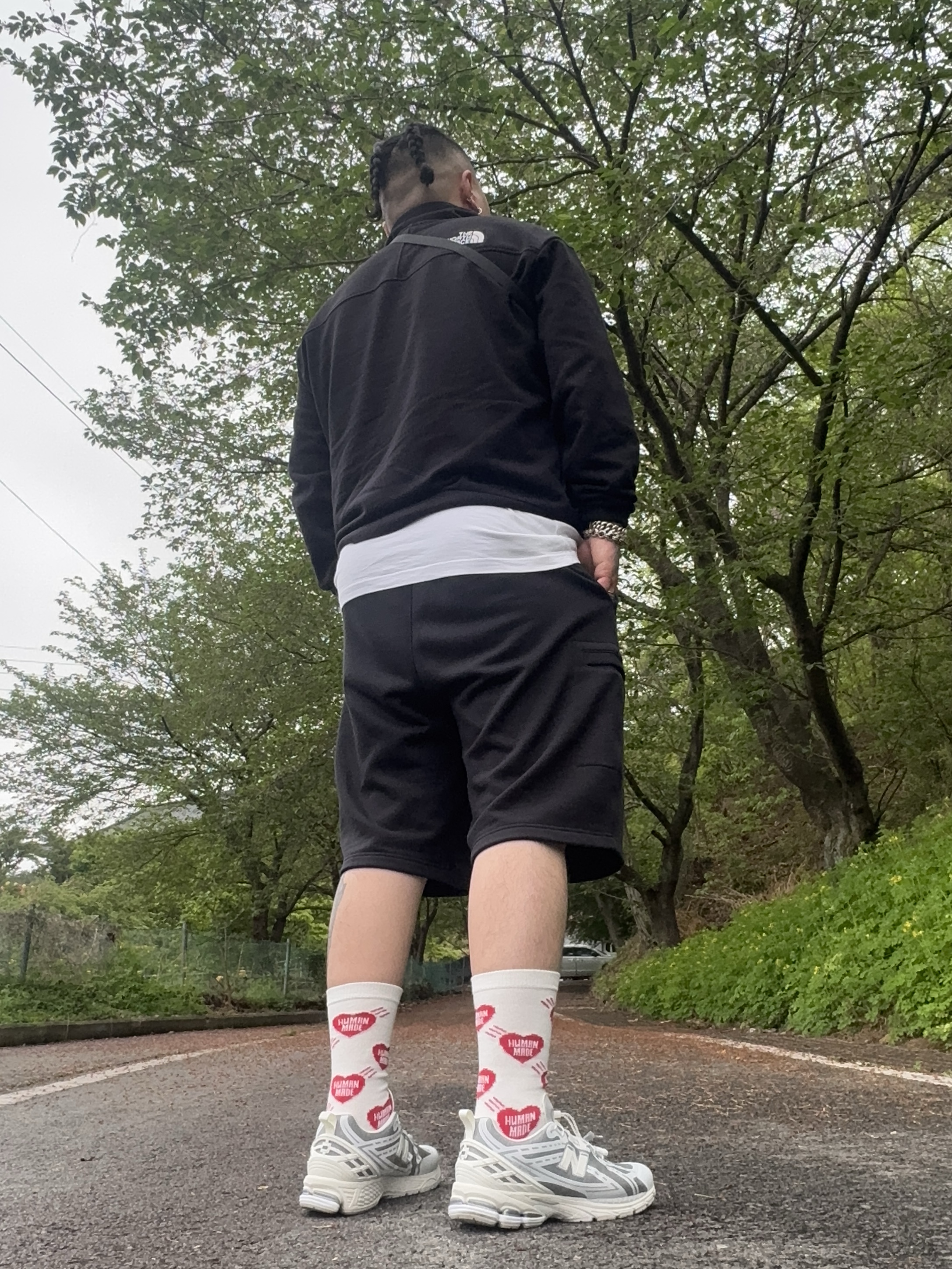 Human Made Heart Pattern Socks Red, New Balance 1906R Sea Salt Grey Matter 착용 스타일
