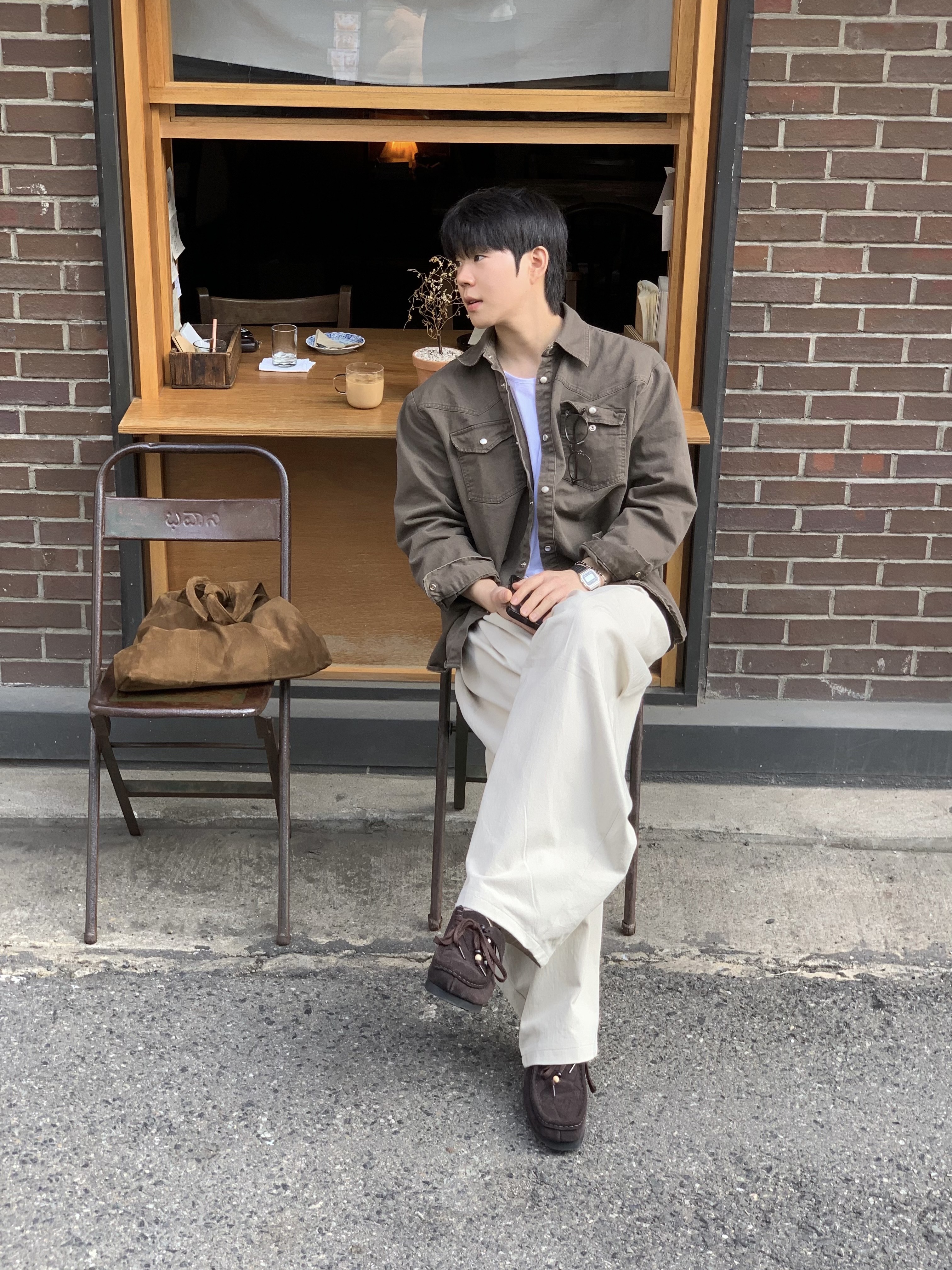 [프리오더] Polyteru Wallabee Shoes Star Dark brown 착용 스타일 - 2