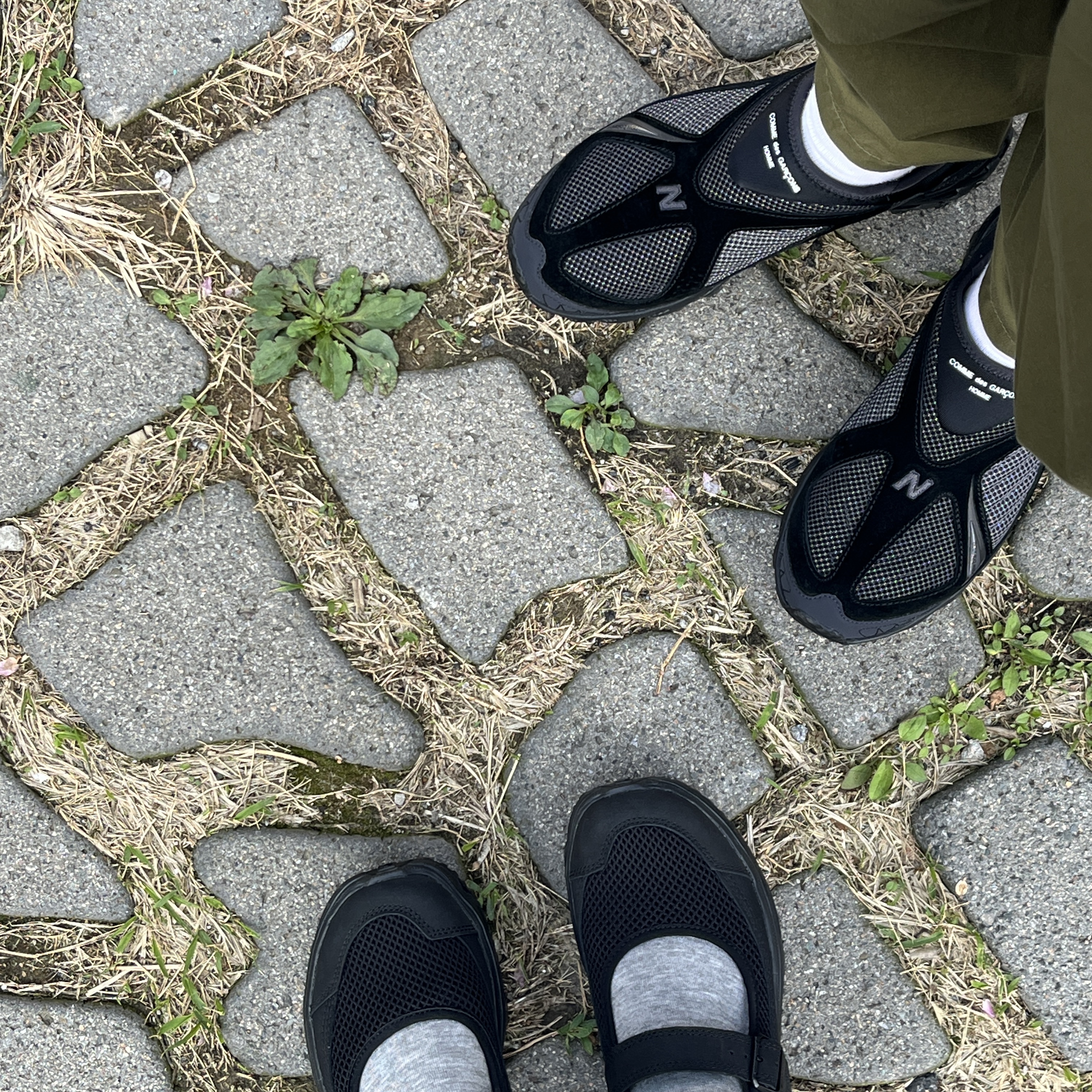 New Balance x Comme des Garcons Homme ML610S Black, Salomon RX Marie Jeanne Black 착용 스타일 - 1