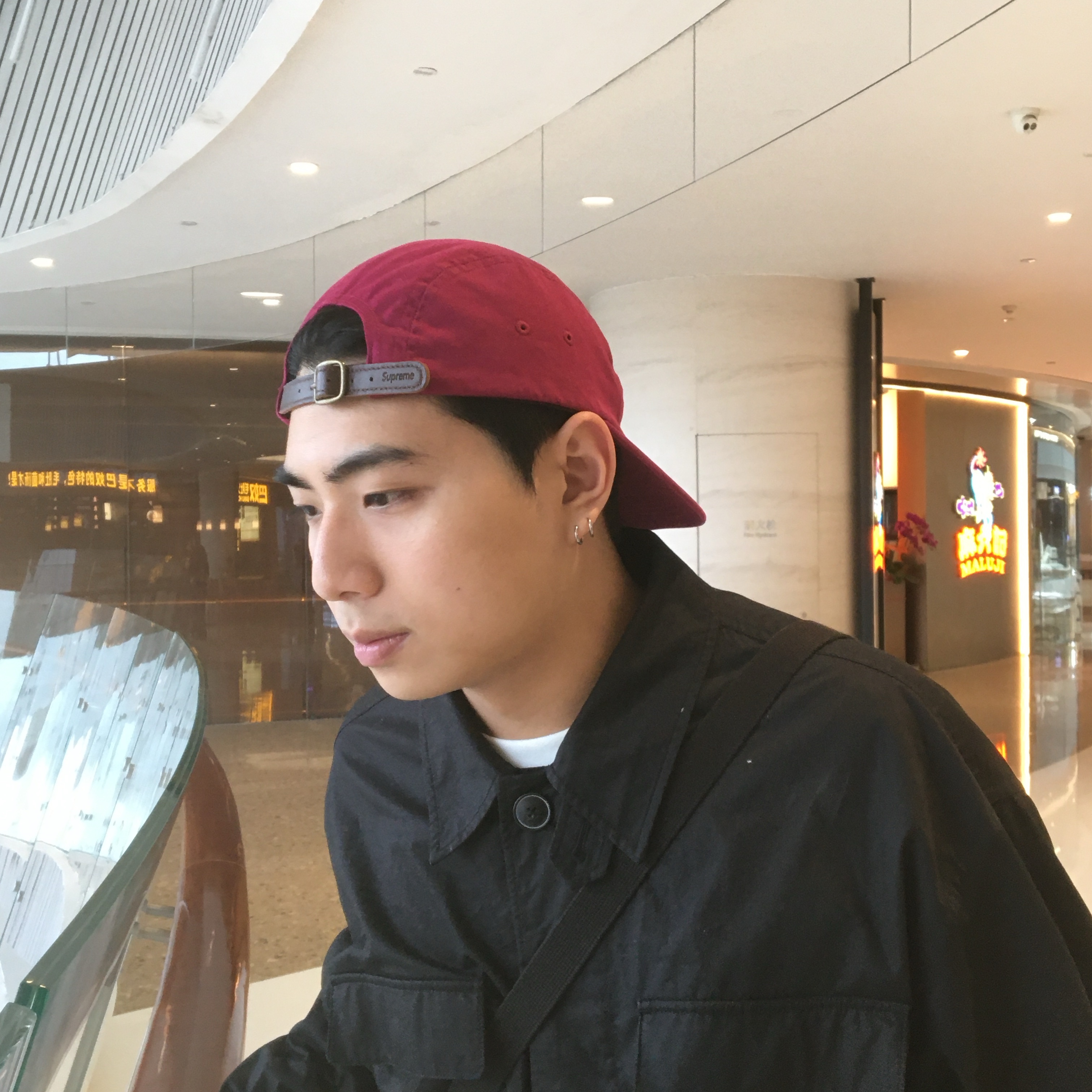 Supreme Washed Chino Twill Camp Cap Red - 25SS 착용 스타일 - 2