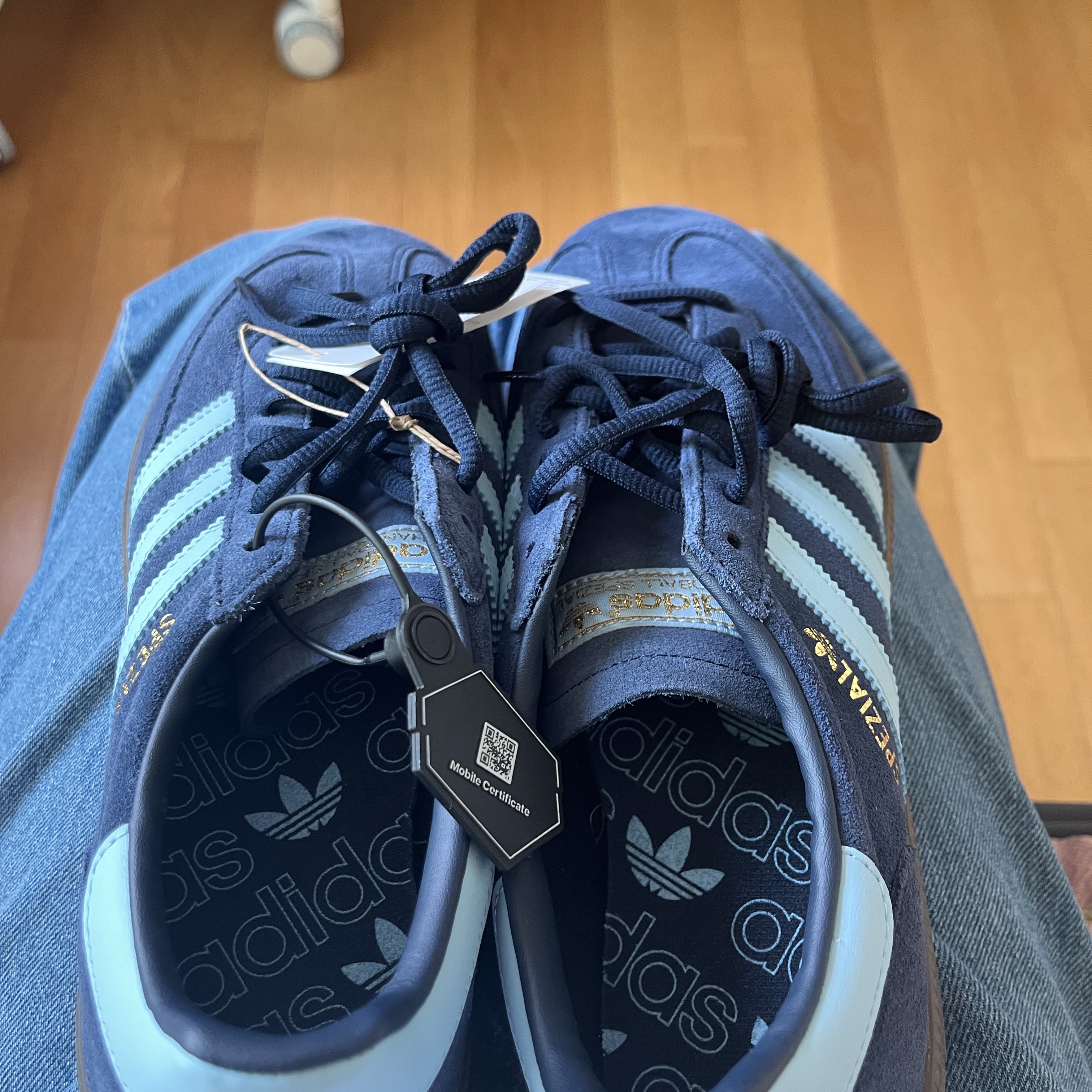 Adidas Spezial Handball Collegiate Navy 착용 스타일