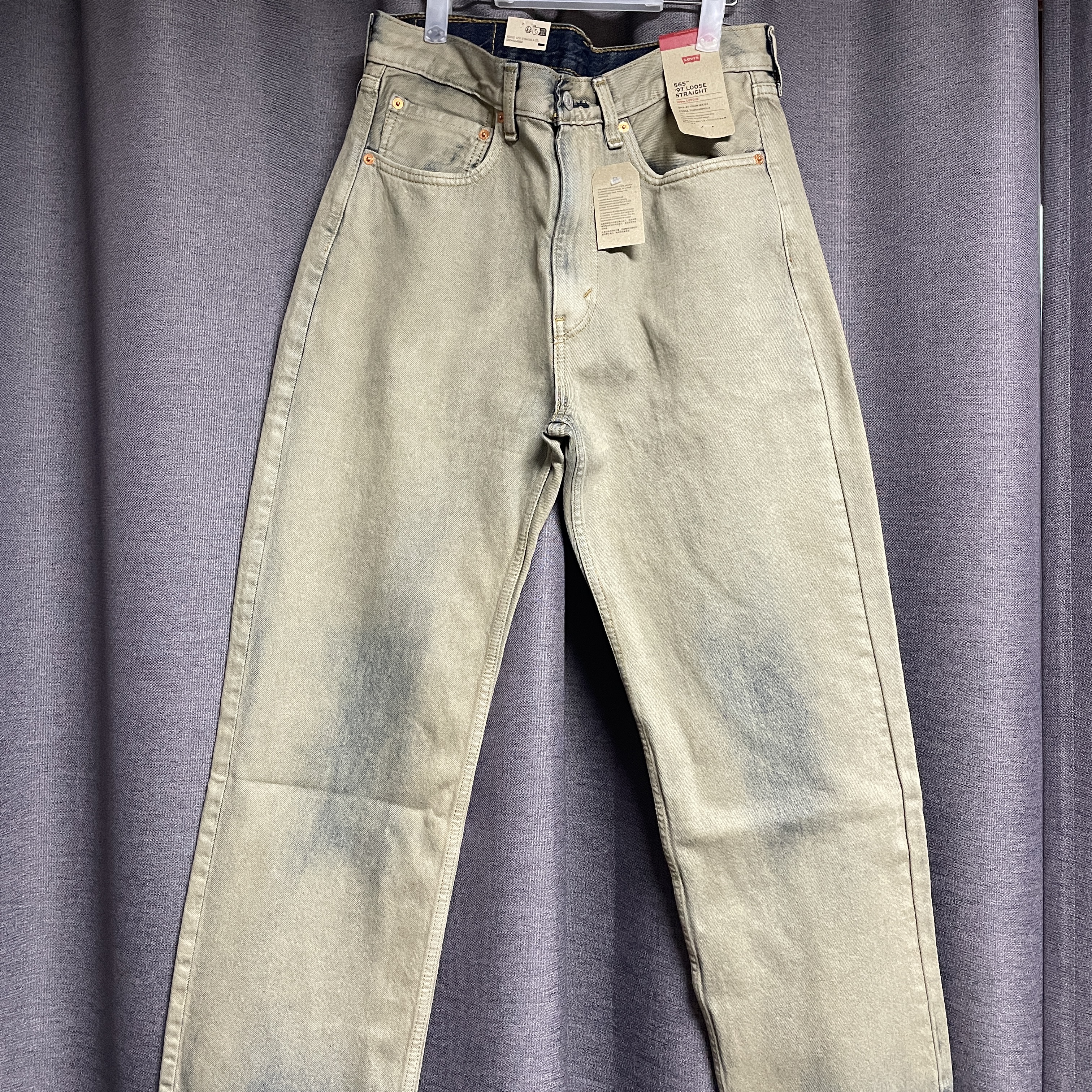 Levi's x Beams 565 Beige 착용 스타일 - 1