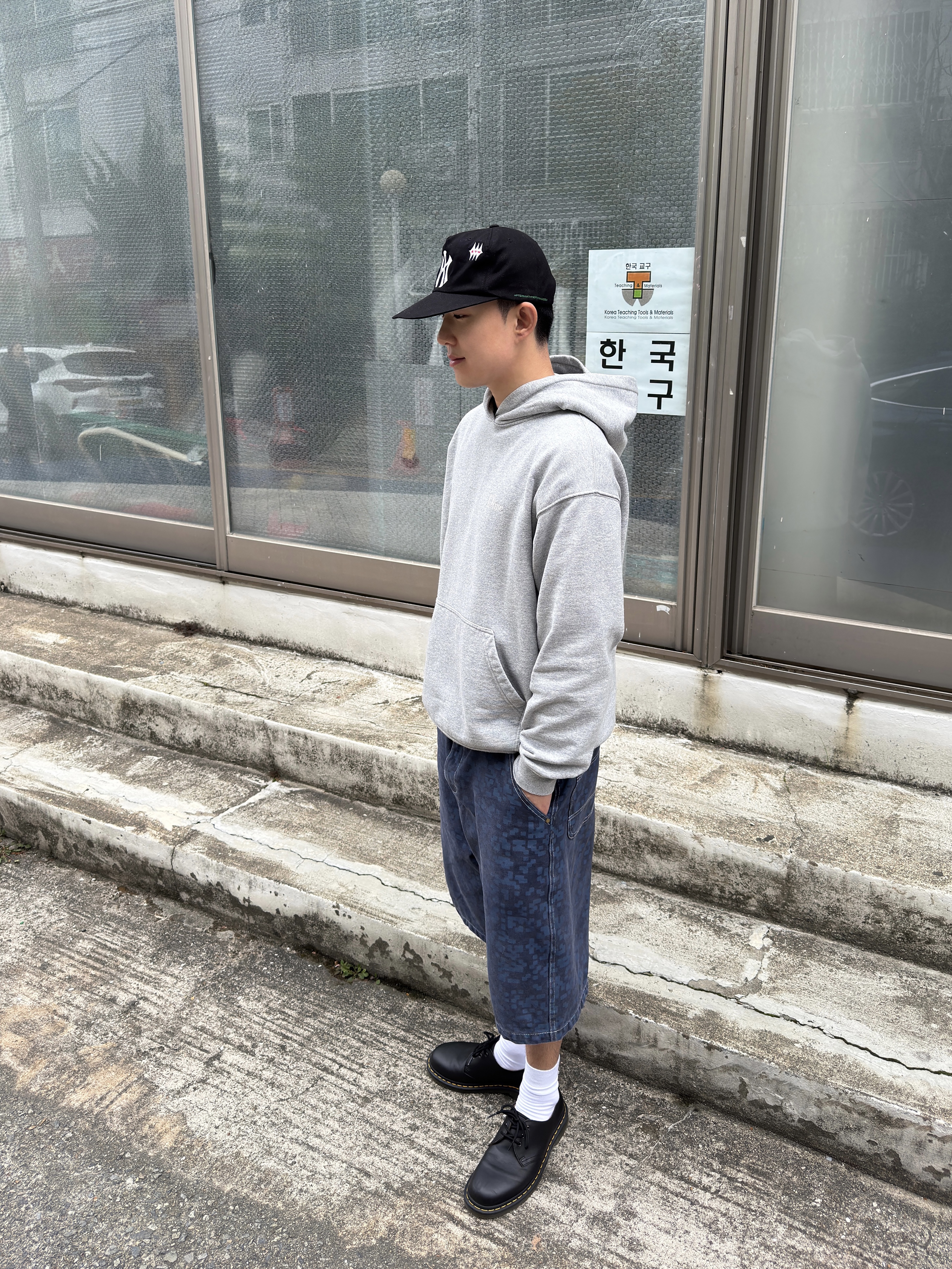 Dr. Martens 1461 Nappa Black, Dr. Martens 1461 Nappa Black 착용 스타일 - 3