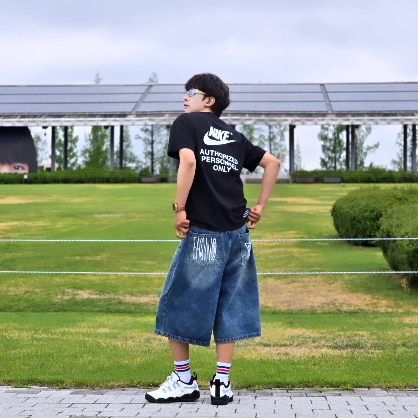 Nike NSW Authorized Personnel T-Shirt Black - Asia, Nike NSW Authorized Personnel T-Shirt Black - US/EU 착용 스타일 - 1