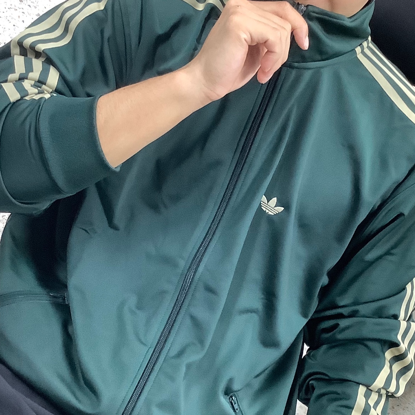 Adidas Originals Beckenbauer Track Jacket Shadow Green - KR Sizing 착용 스타일