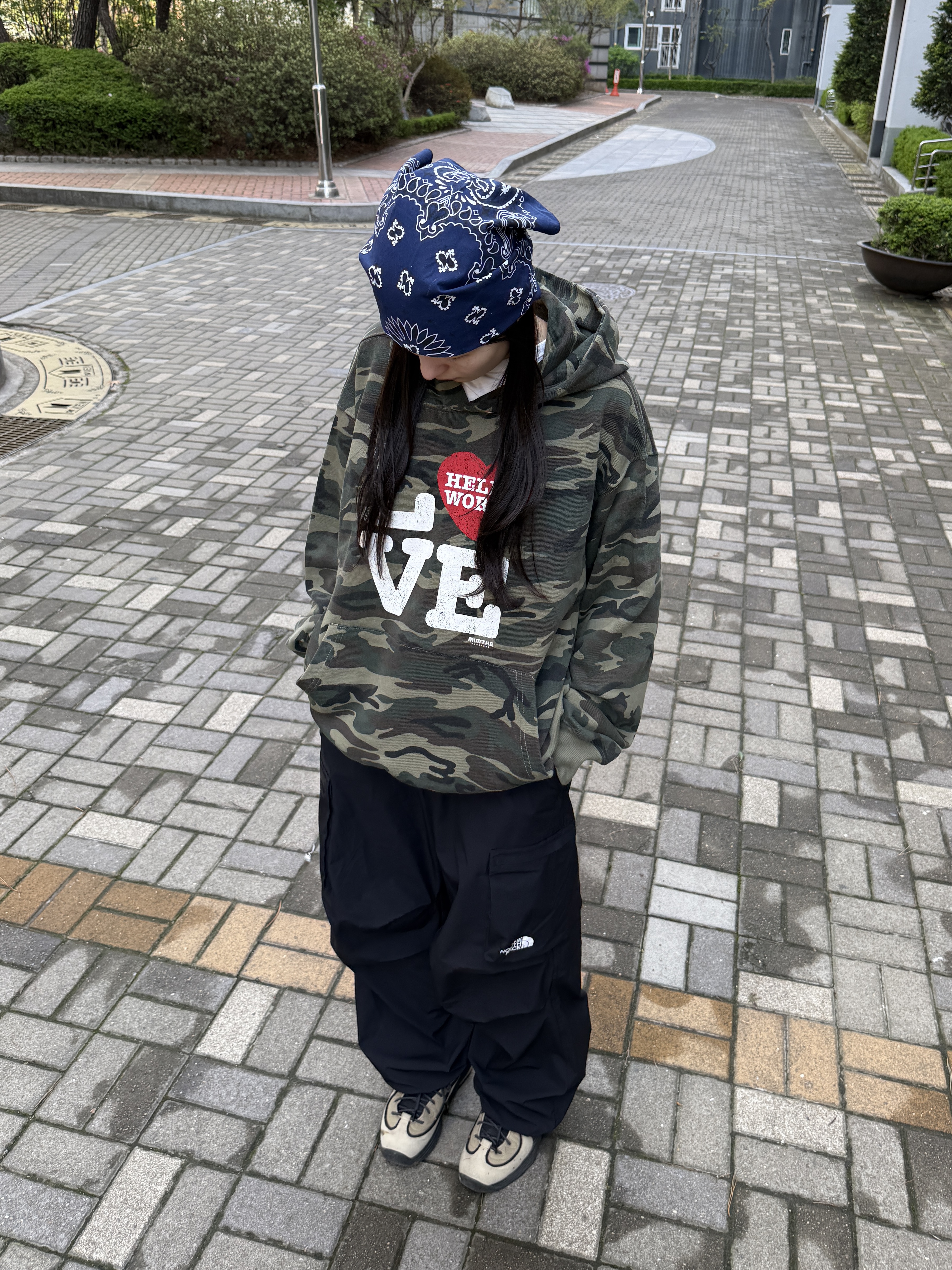 The North Face Ice Run Cargo Pants Black - 25SS, Nike x Stussy Air Penny II Rattan and Limestone 착용 스타일 - 1