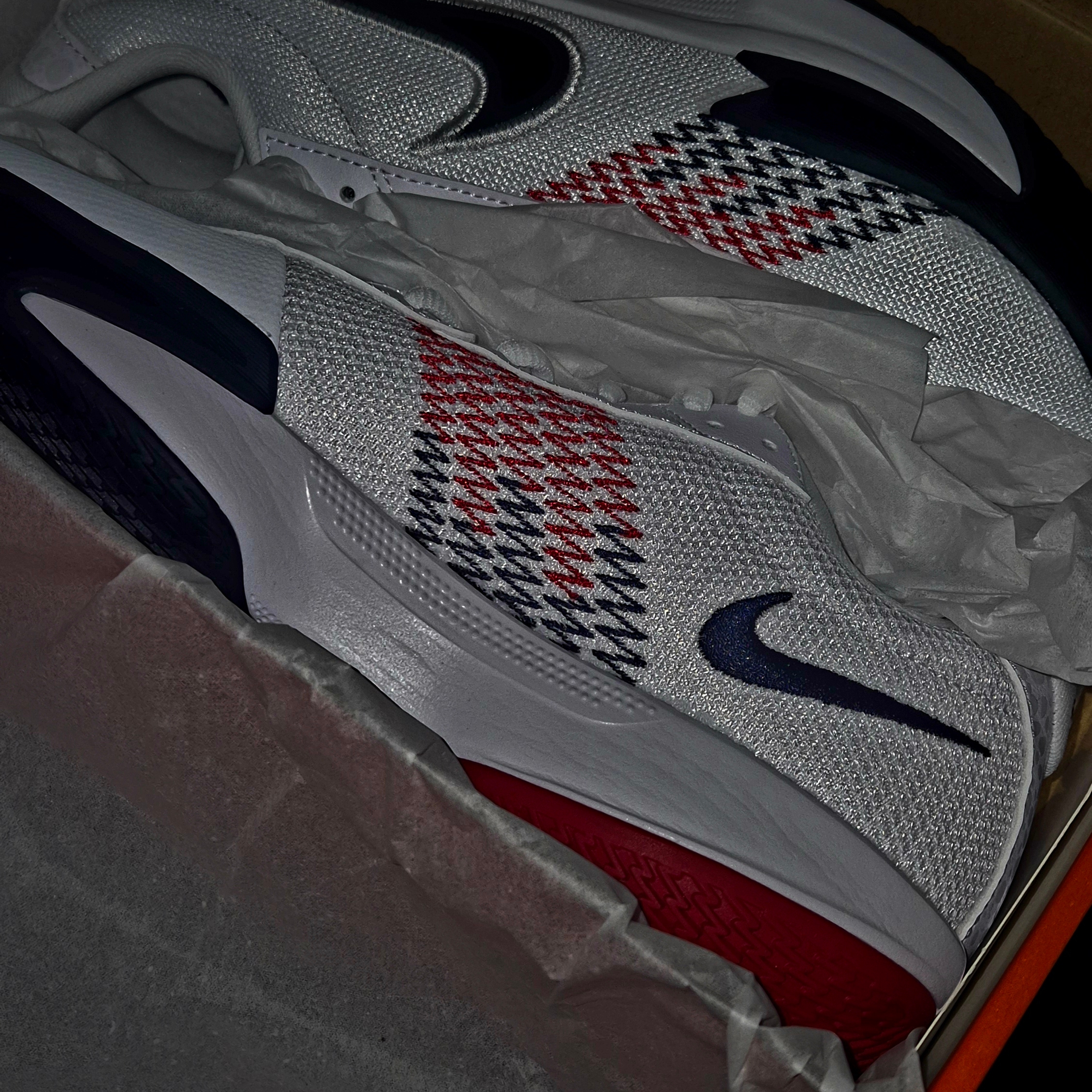 Nike Air Zoom G.T. Cut Academy EP White 착용 스타일