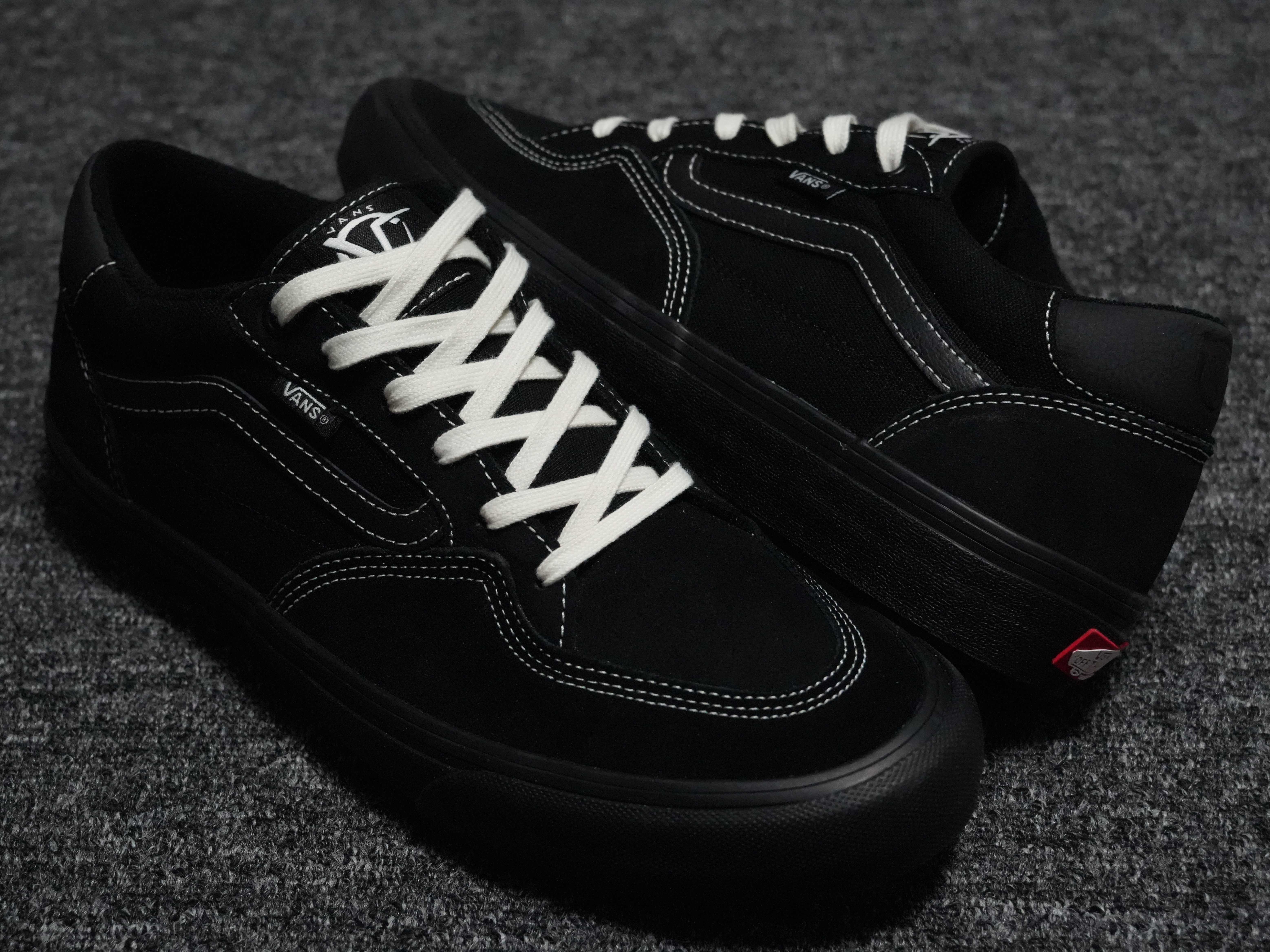 Vans Rowan Grey 착용 스타일