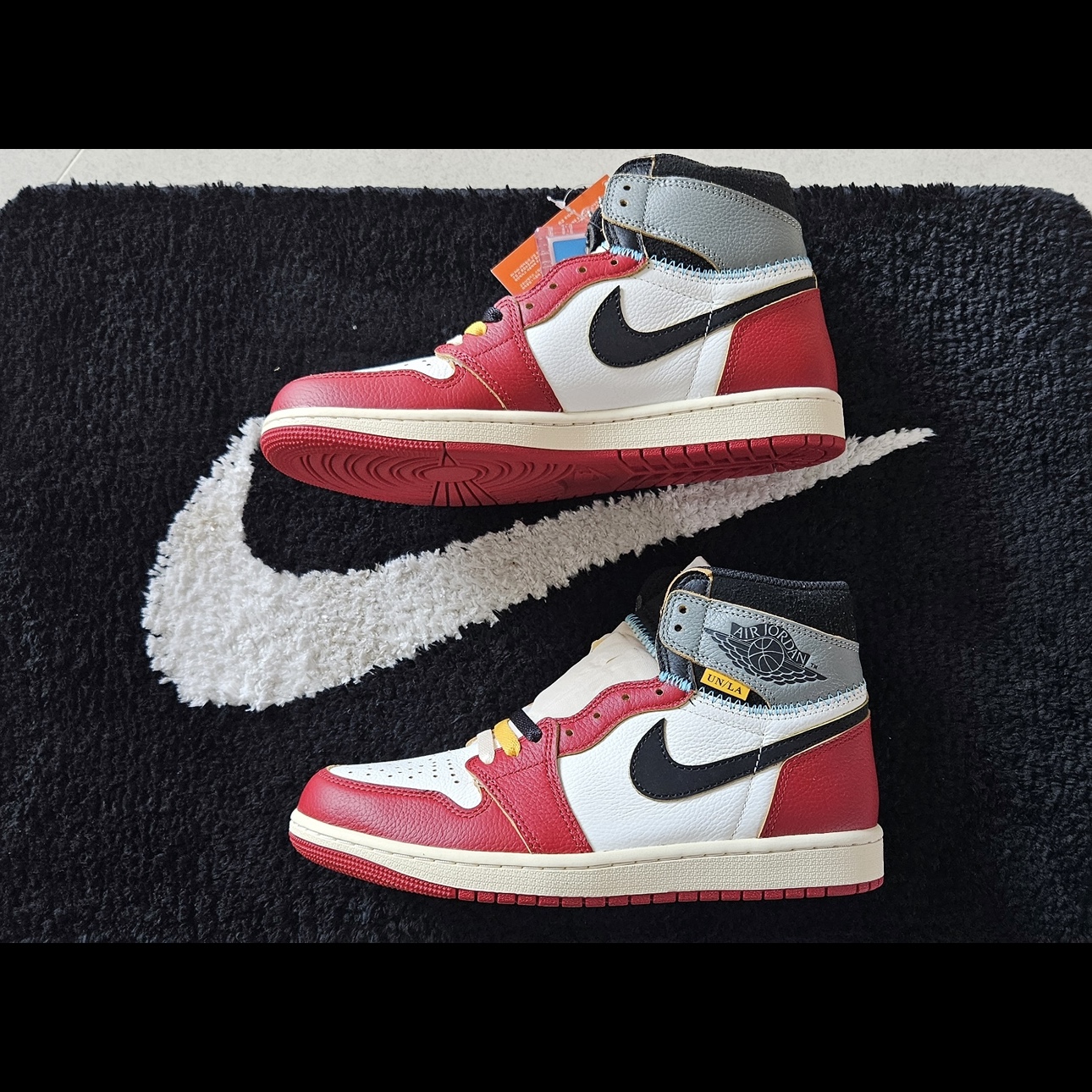 Jordan 1 x Union Retro High OG Chicago Shadow 착용 스타일 - 3