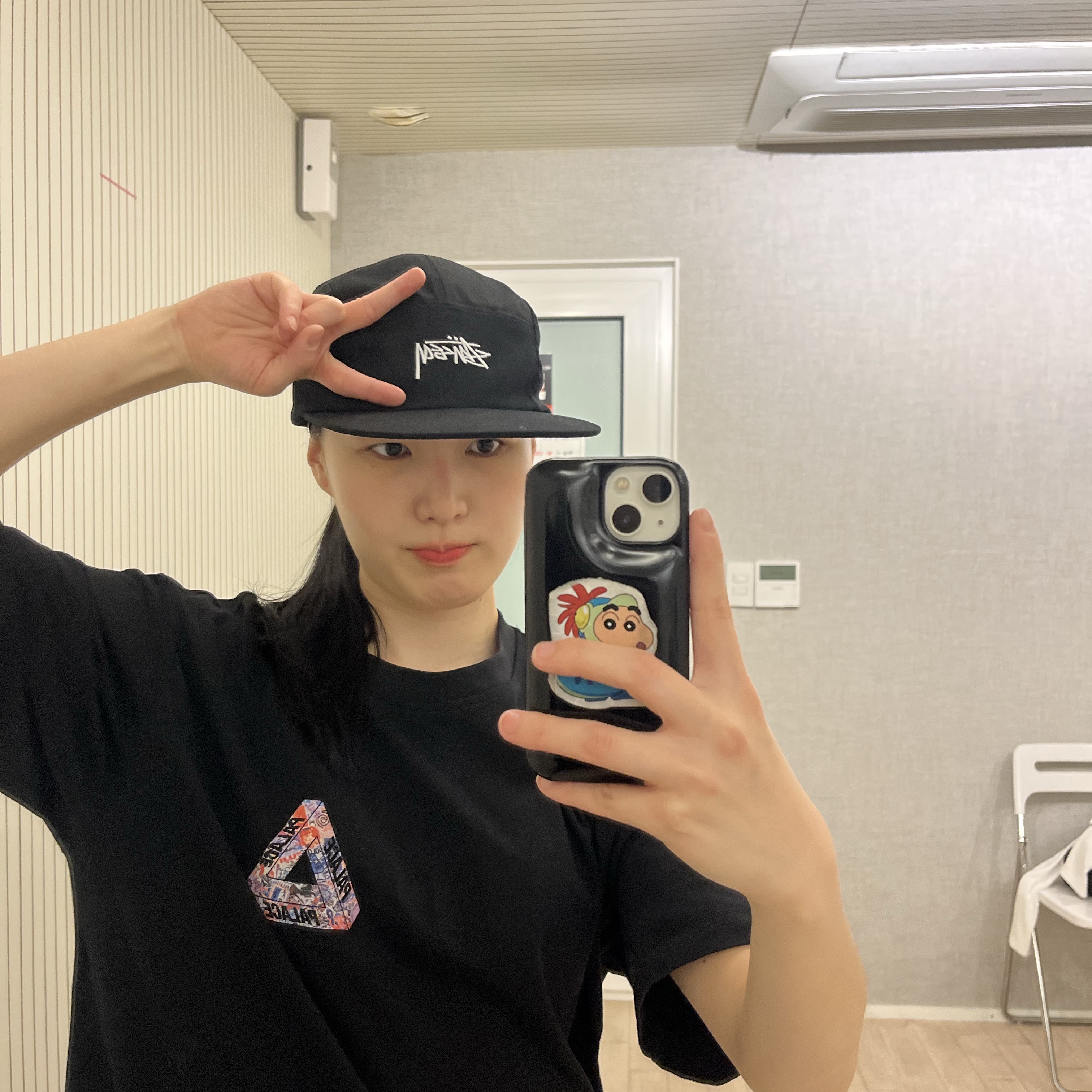 Stussy Stock Low Pro Cap Black, Palace Tri Slip T-Shirt Black - 24FW 착용 스타일 - 1