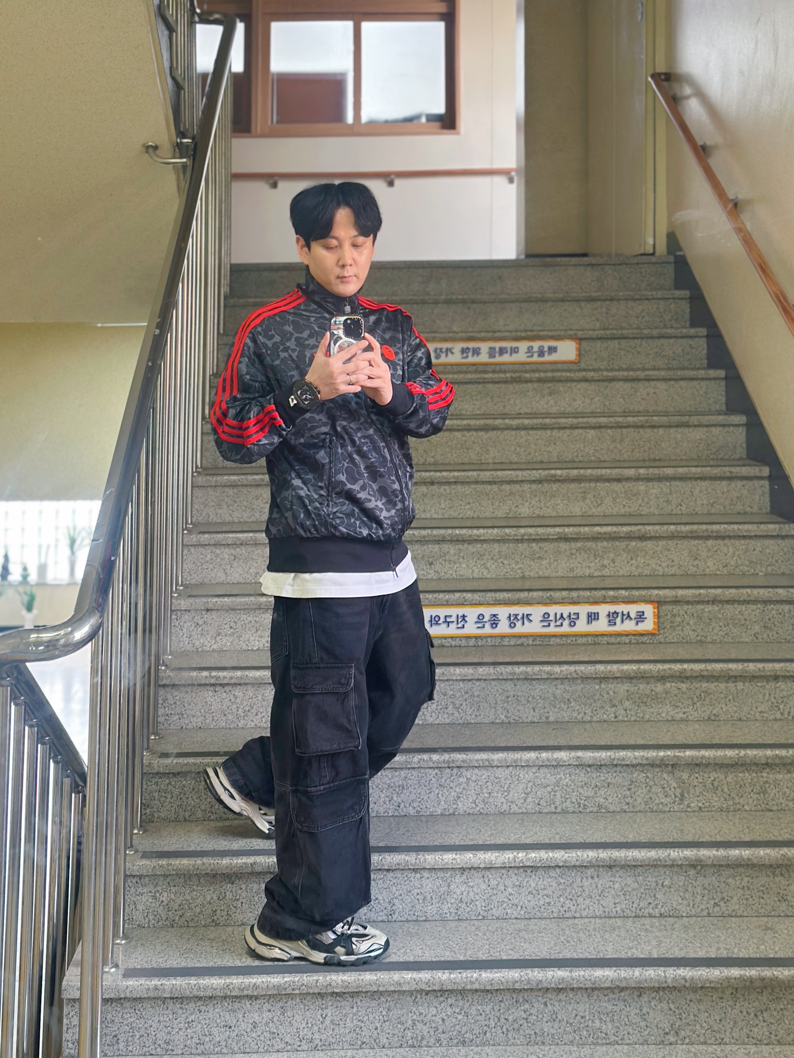 Adidas x BAPE Allover Print Track Top Black - KR Sizing 착용 스타일 - 1