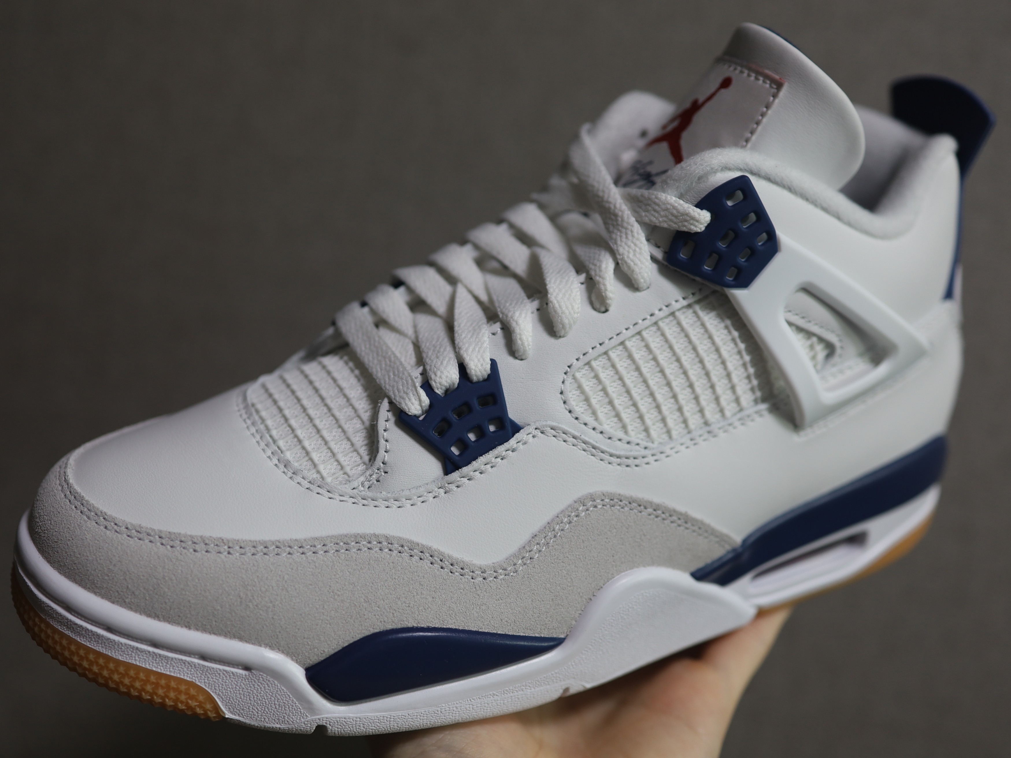 Jordan 4 x Nike SB Retro SP Navy 착용 스타일