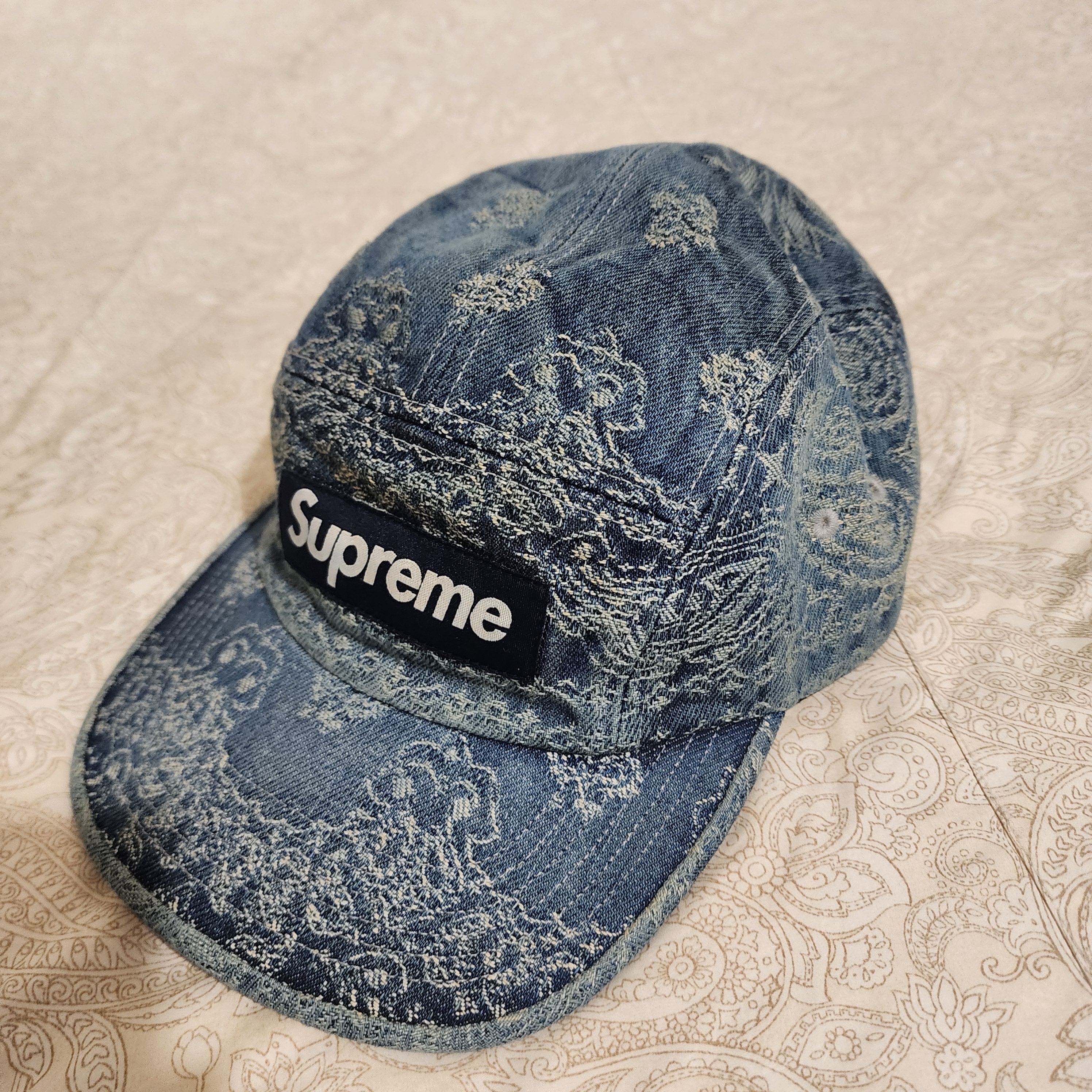 Supreme Bandana Jacquard Denim Camp Cap Blue - 25SS 착용 스타일 - 1