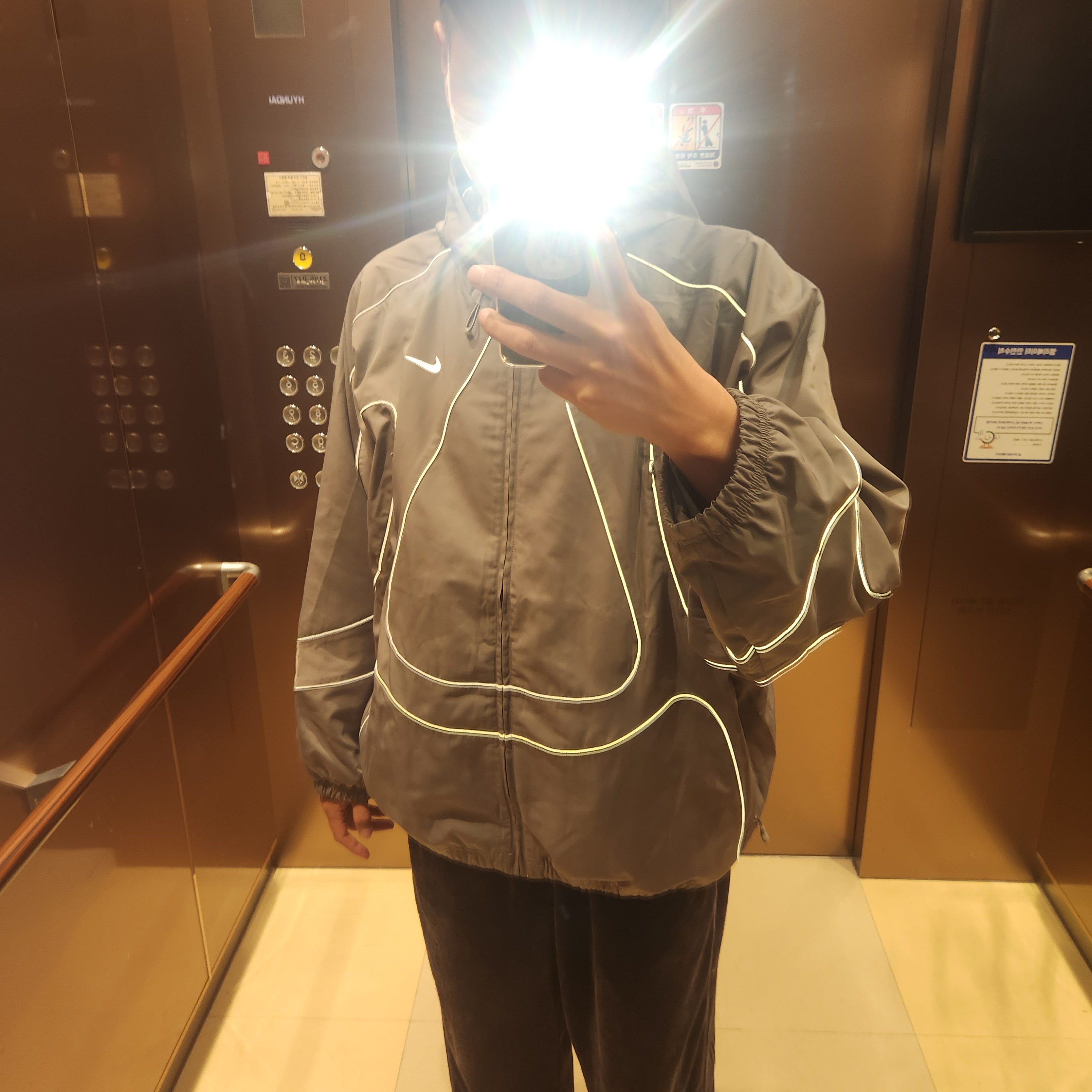 Nike x Corteiz NRG Jacket Gully Grey 착용 스타일
