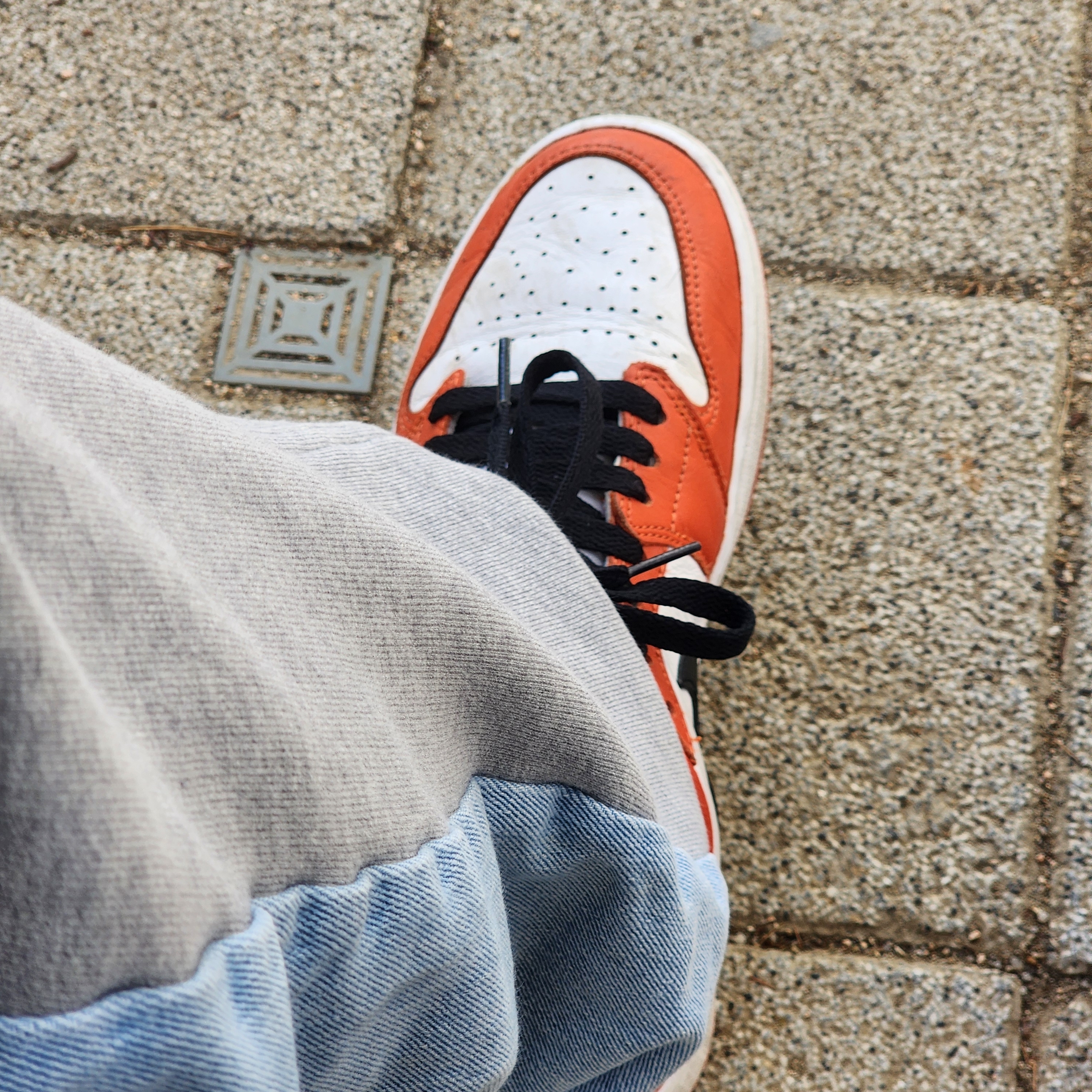 Jordan 1 Low OG Starfish 착용 스타일