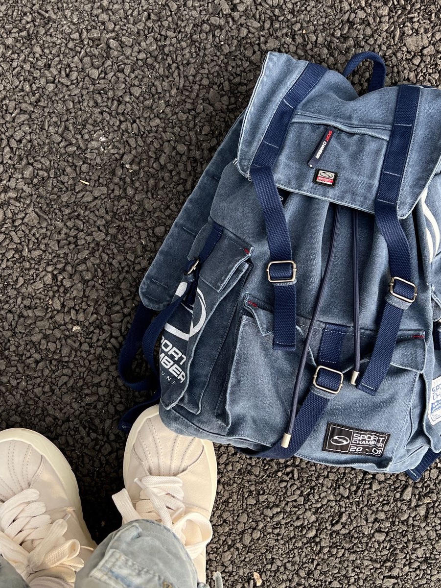 SPORT CHAMBER SC Sporty Rucksack Navy 착용 스타일 - 1