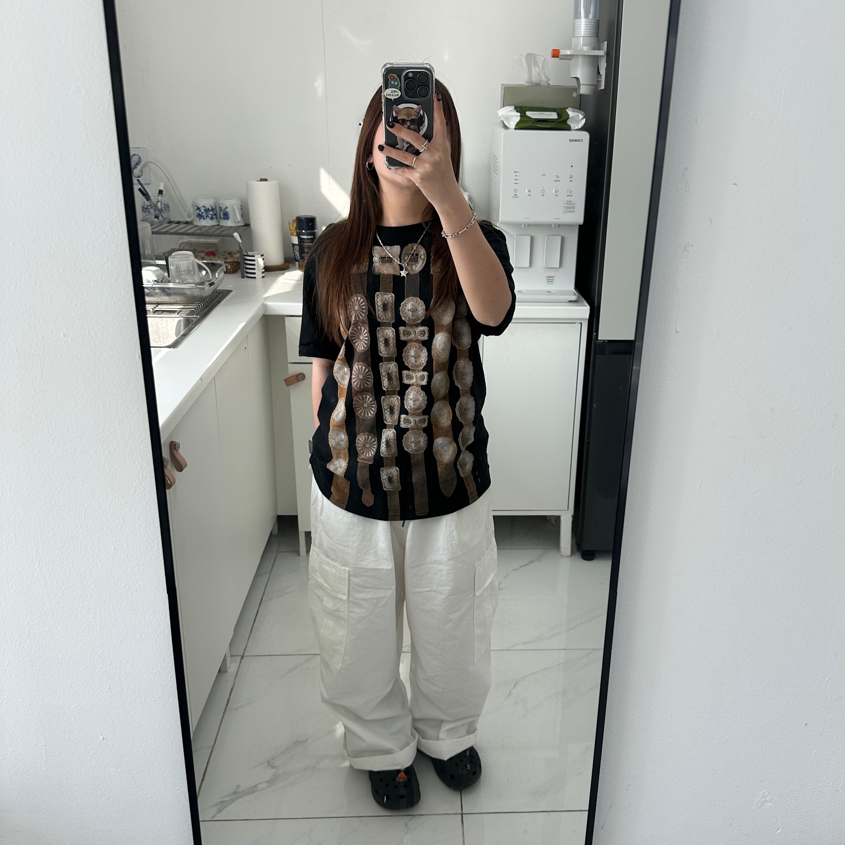 Kapital 20 Crew T-Shirt Black, (W) Crocs Classic Platform Clog Black 착용 스타일 - 1
