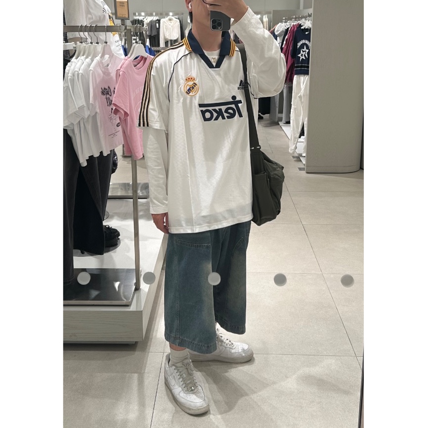 Nike x Supreme Air Force 1 Low White, Adidas Real Madrid 99/00 Home Jersey White - KR Sizing (Non Marking Ver.) 착용 스타일