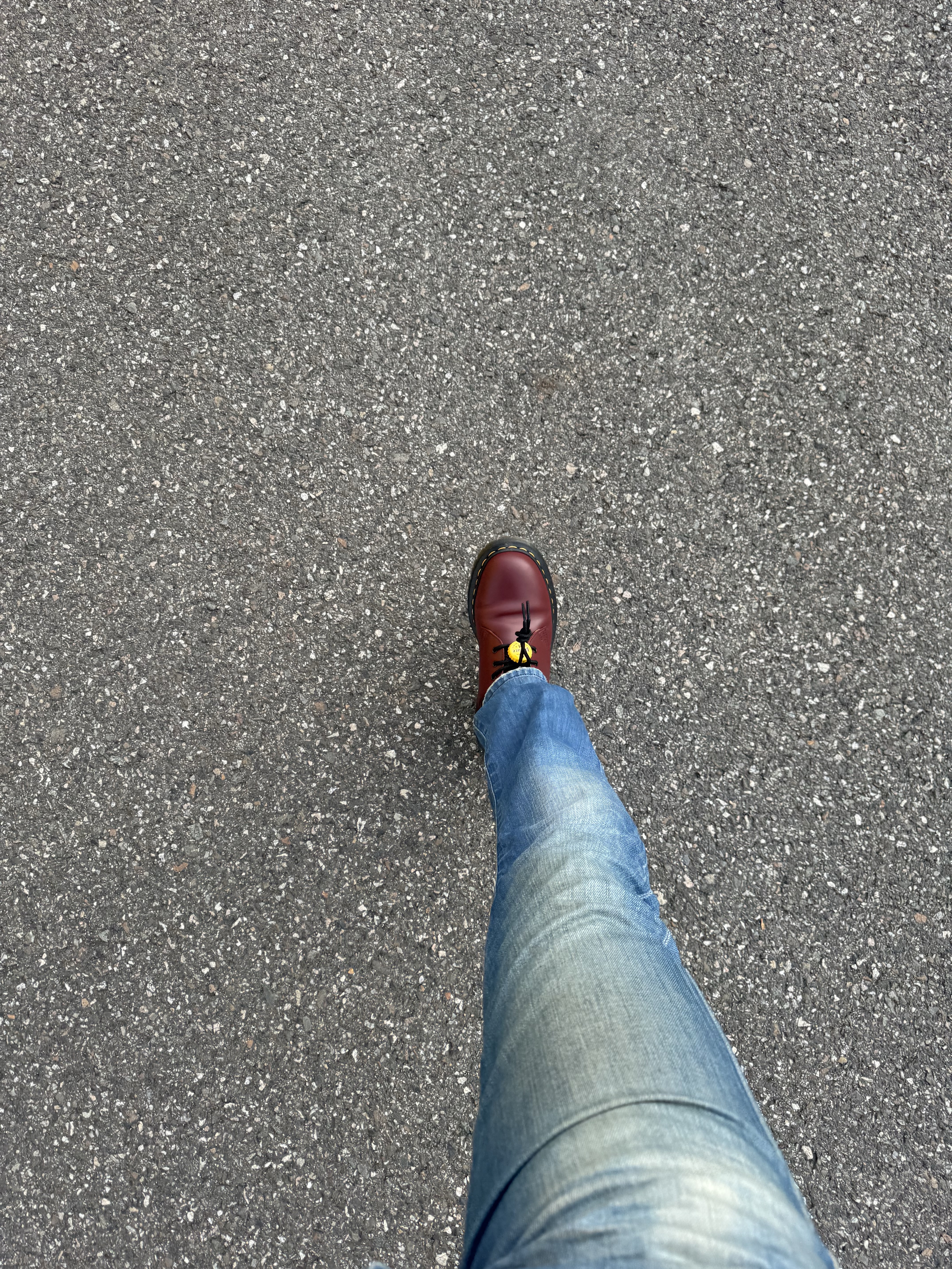 Dr. Martens x Palace 1461 Red, Nike Netherlands 2004 Total 90 Reissue Soccer Replica Jersey (Marking Ver.) 착용 스타일 - 1