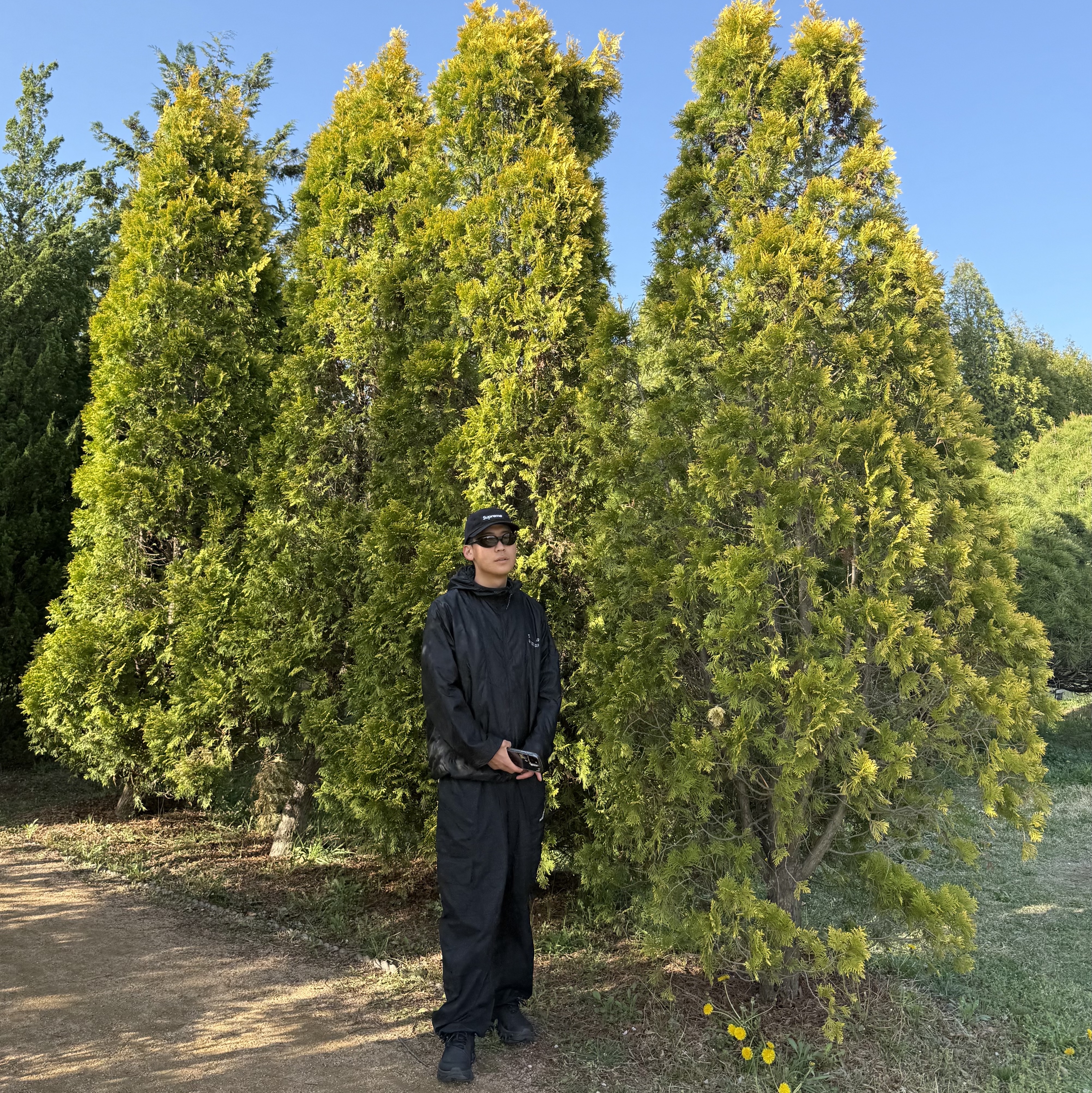 IAB Studio Ripstop Wind Jacket Black, On Running x Post Archive Faction (Paf) Cloudmonster 2 Black Magnet 착용 스타일