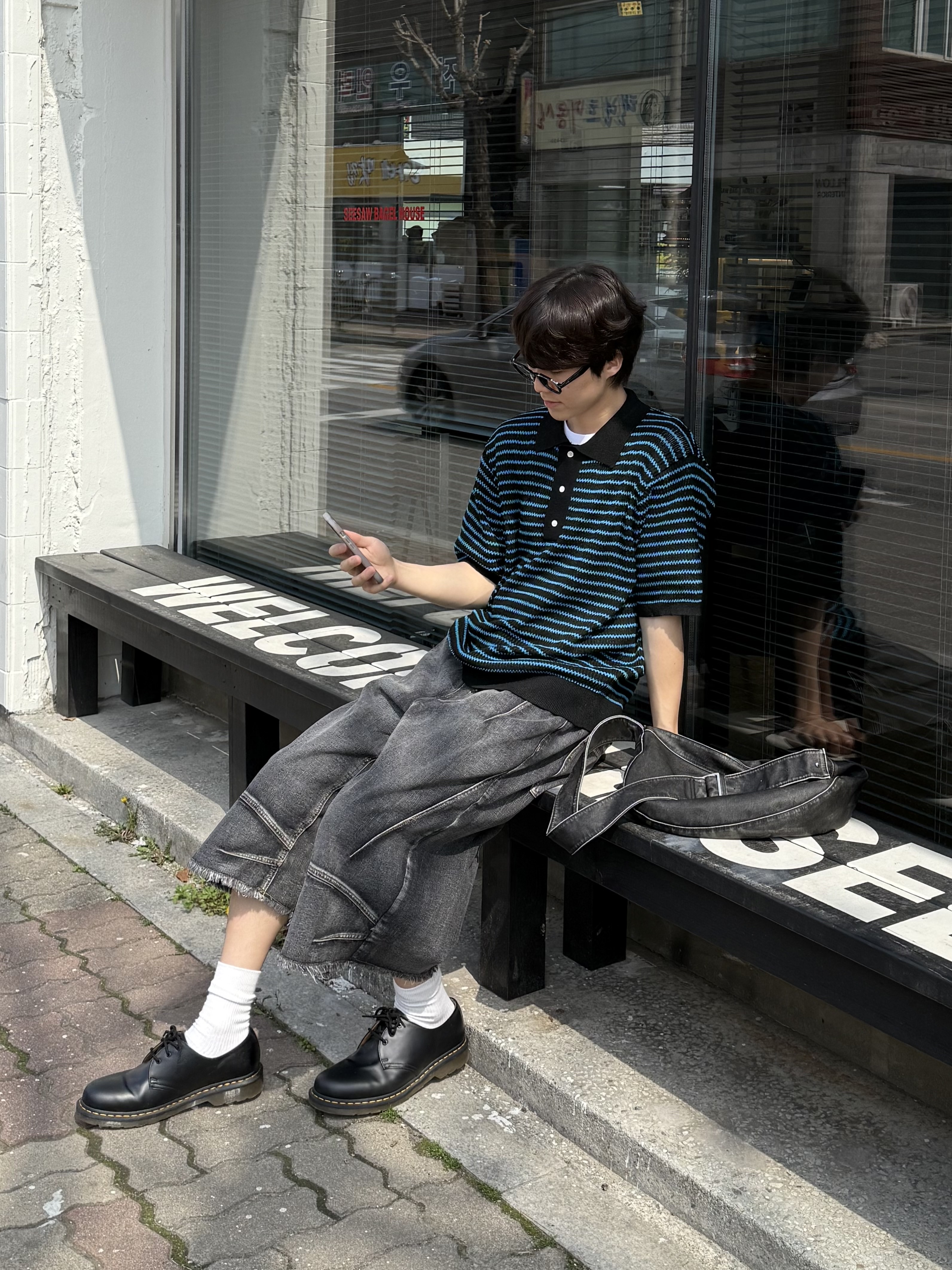 Dr. Martens 1461 Smooth Black 착용 스타일 - 2