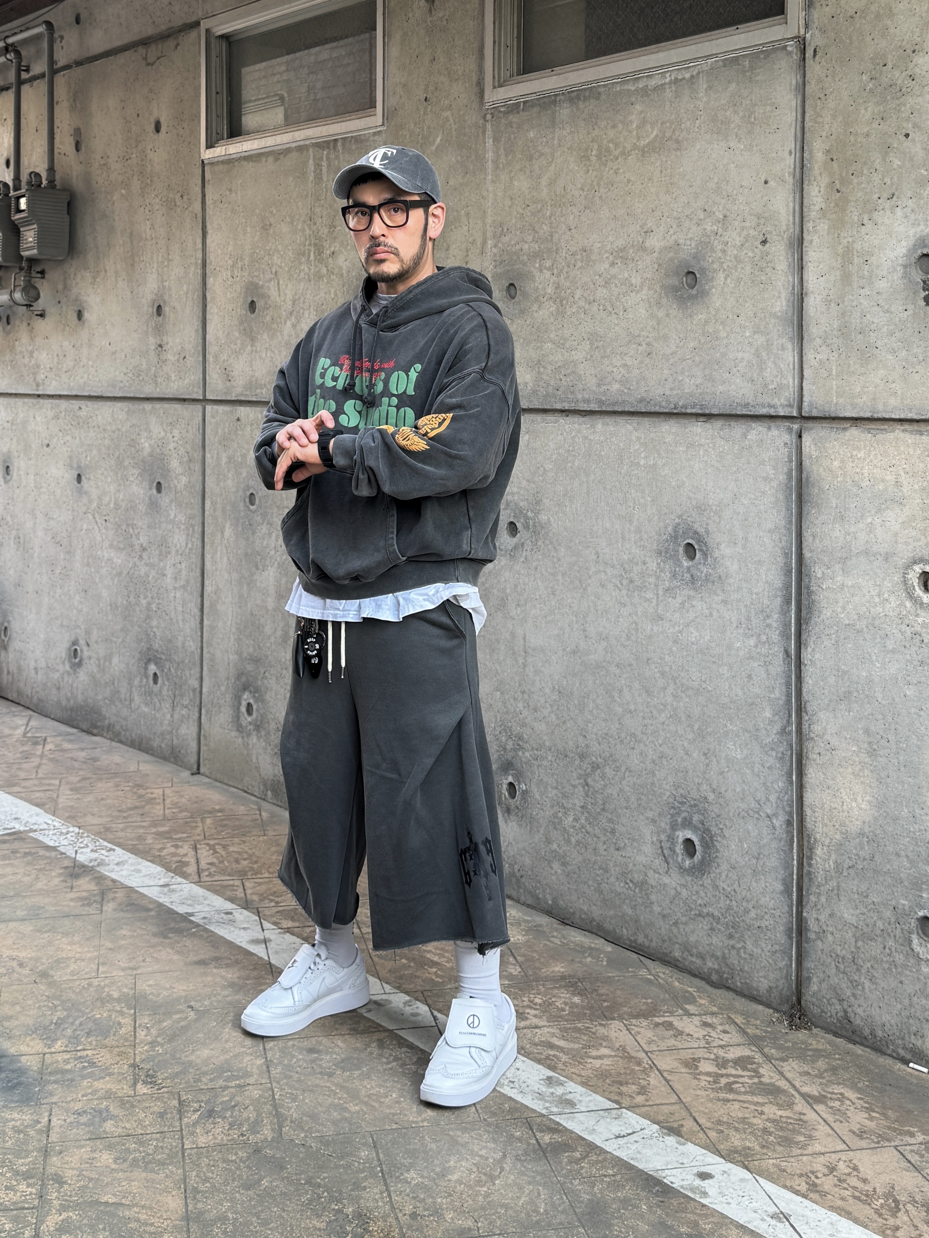 Nike x Peaceminusone Kwondo1 White, moif x inapsquare City Dweller Parka Sand 착용 스타일 - 4