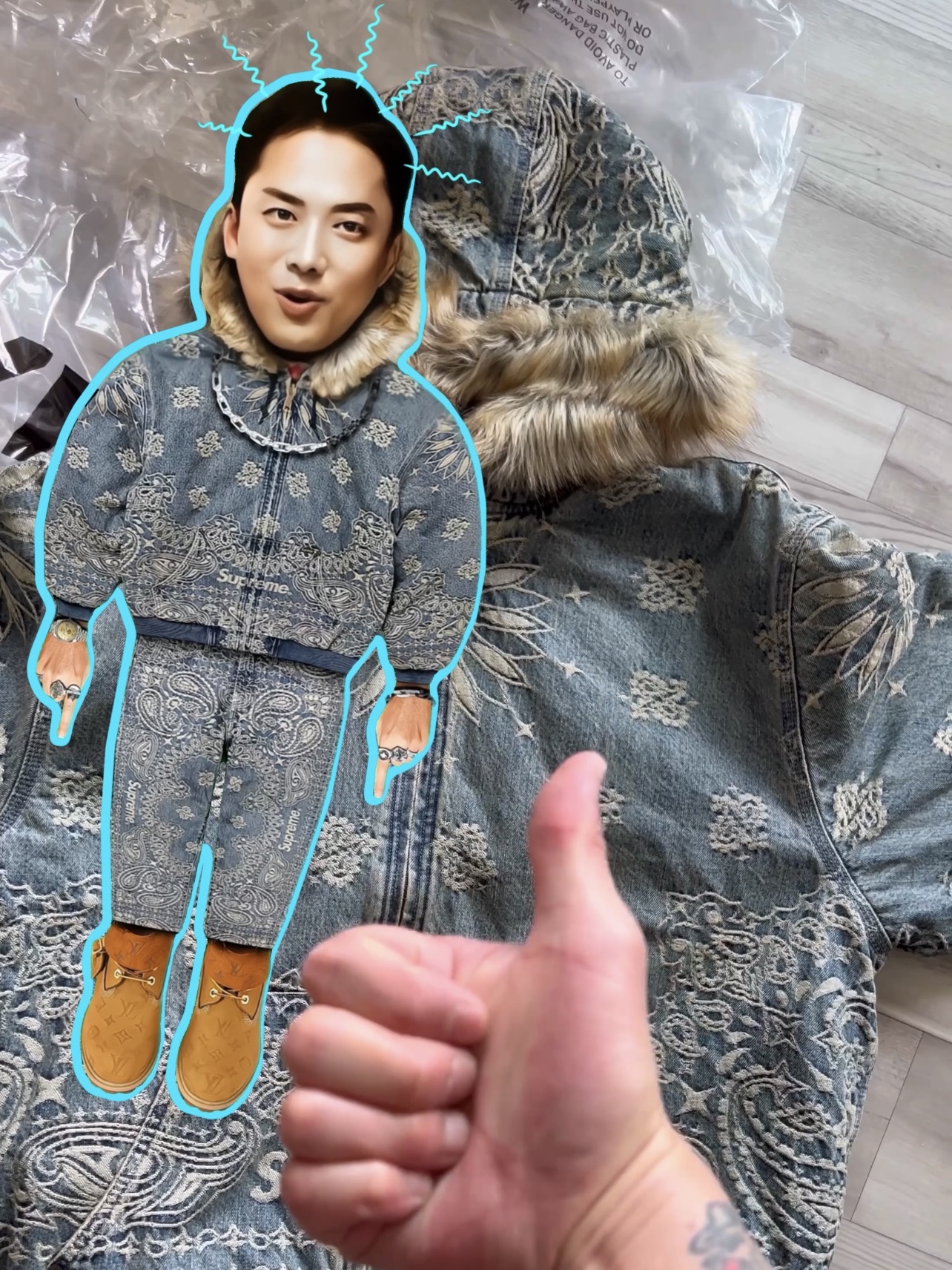 Supreme Bandana Jacquard Denim Hooded Work Jacket Blue - 25SS, Supreme Bandana Jacquard Baggy Jean Blue - 25SS 착용 스타일 - 5