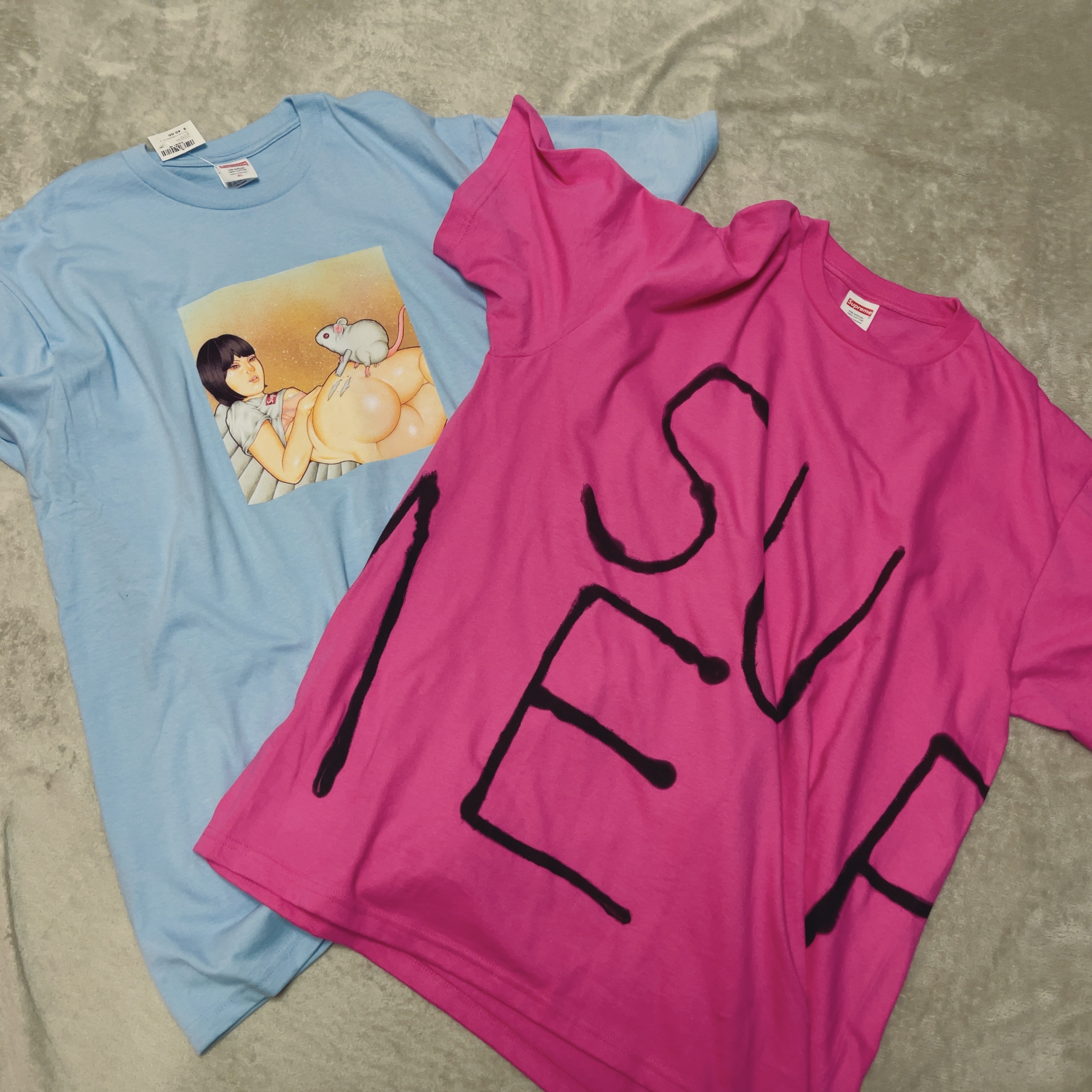 Supreme Painted T-Shirt Fuchsia - 25SS 착용 스타일