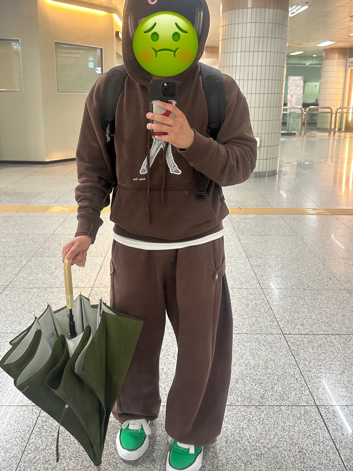 Maison Mihara Yasuhiro Baker OG Sole Canvas Low Cut Sneakers Green, Canada Goose Arctic Toque Black 착용 스타일