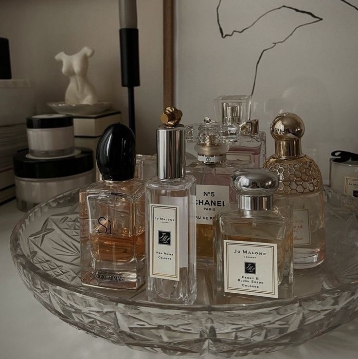 Jo Malone Peony & Blush Suede Cologne 100ml, Dior Miss Dior Blooming Bouquet Eau De Toilette 50ml 착용 스타일
