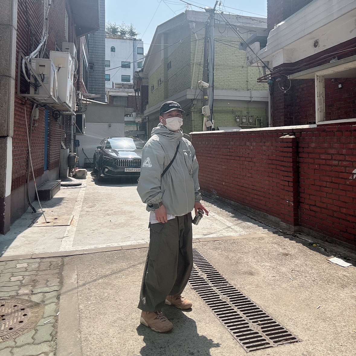Jordan 6 x Travis Scott Retro SP British Khaki, Needles H.D. BDU Pants Olive 착용 스타일