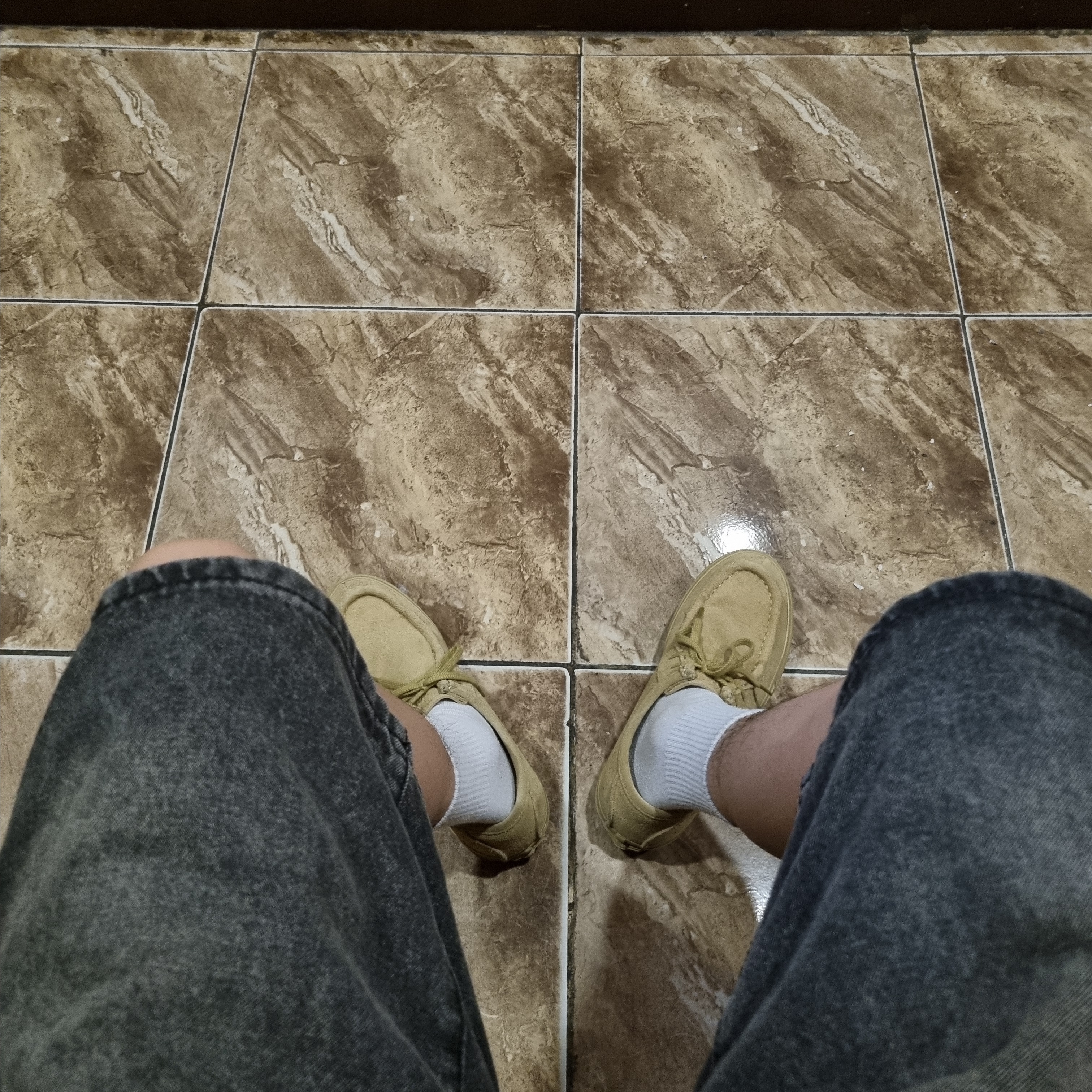 Vans Carver Low Sand Beige 착용 스타일 - 3
