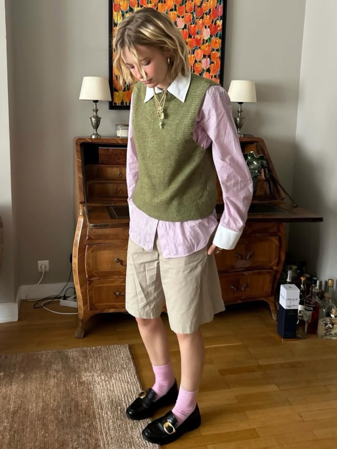 (W) Prada Camel Hair Bermudas Camel Brown, Stussy Brushed Mohair Vest Seafoam 착용 스타일 - 2