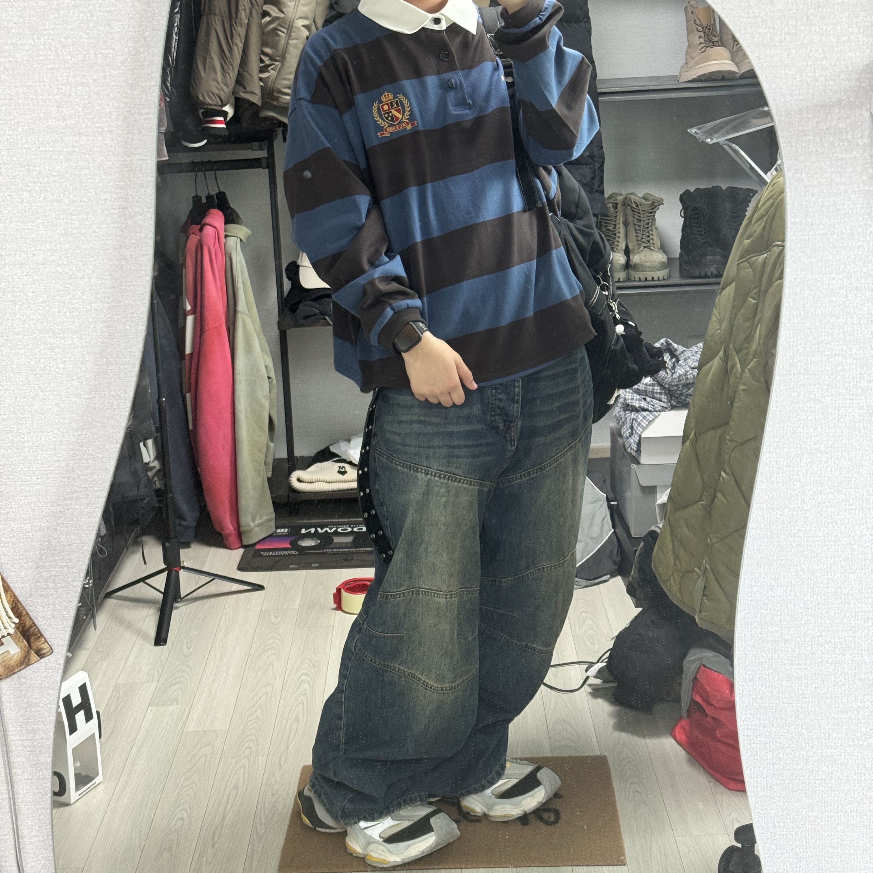 (W) Balenciaga George V Baggy Pants Light Blue, Balenciaga Cargo Sneakers Grey Black Yellow 착용 스타일